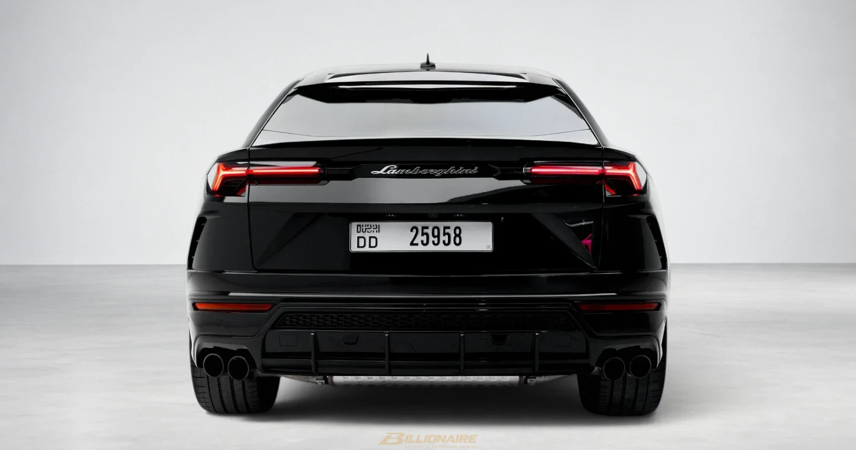 Lamborghini Urus Black à louer à Dubaï – photo 3
