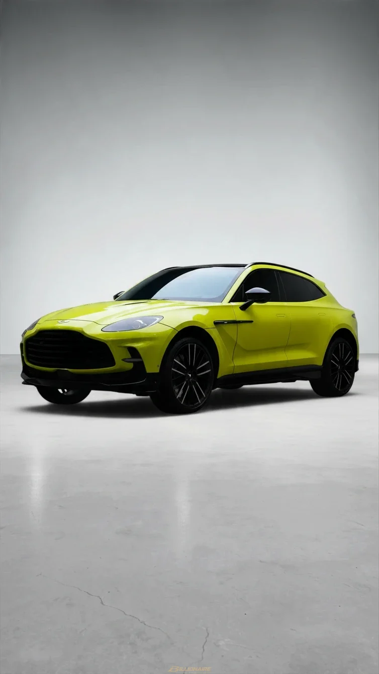 Aston Martin DBX707 Lime Yellow в аренду в Дубае