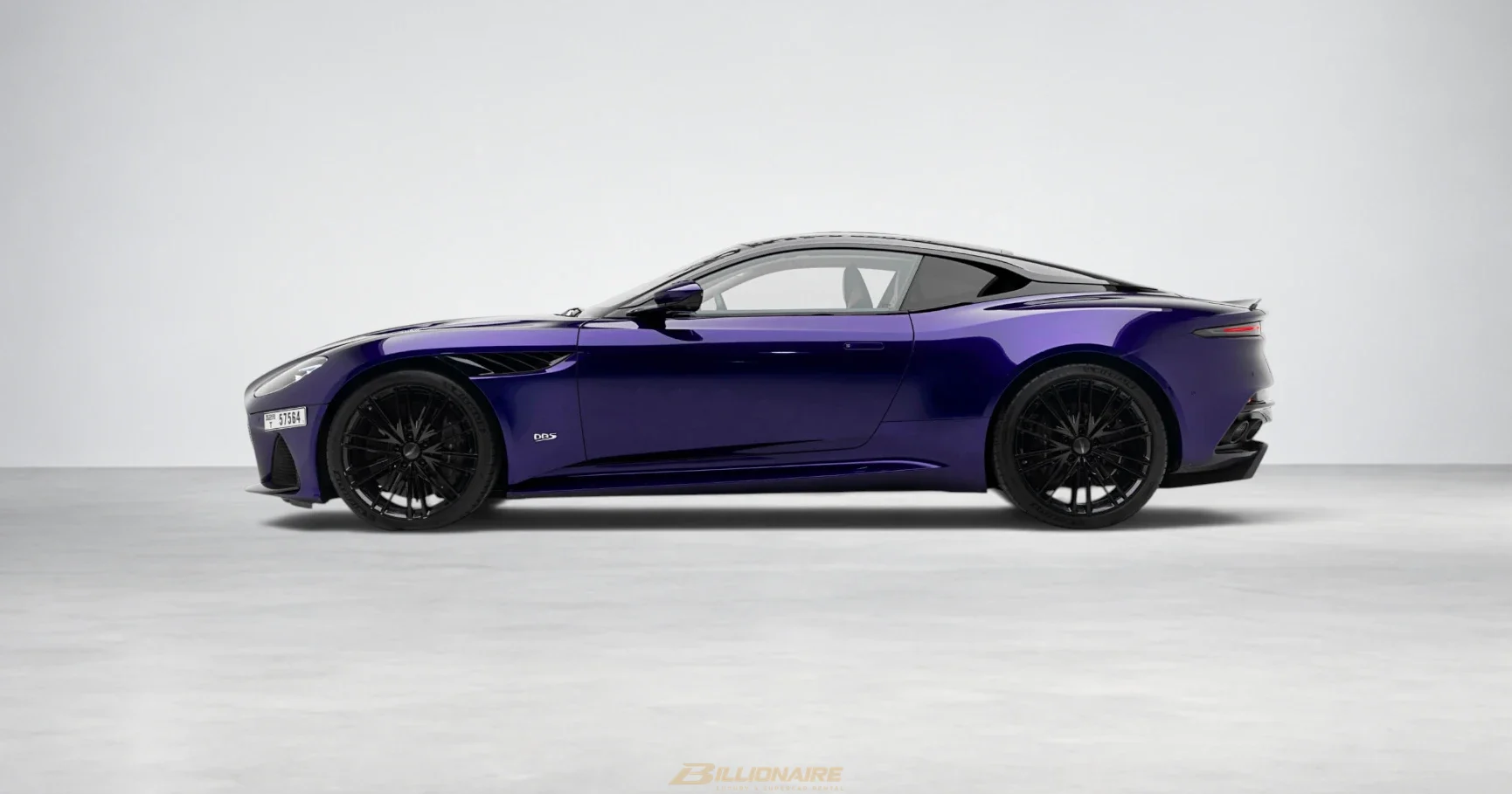 Aston Martin DBS Superleggera Purple mieten in Dubai – Foto 3