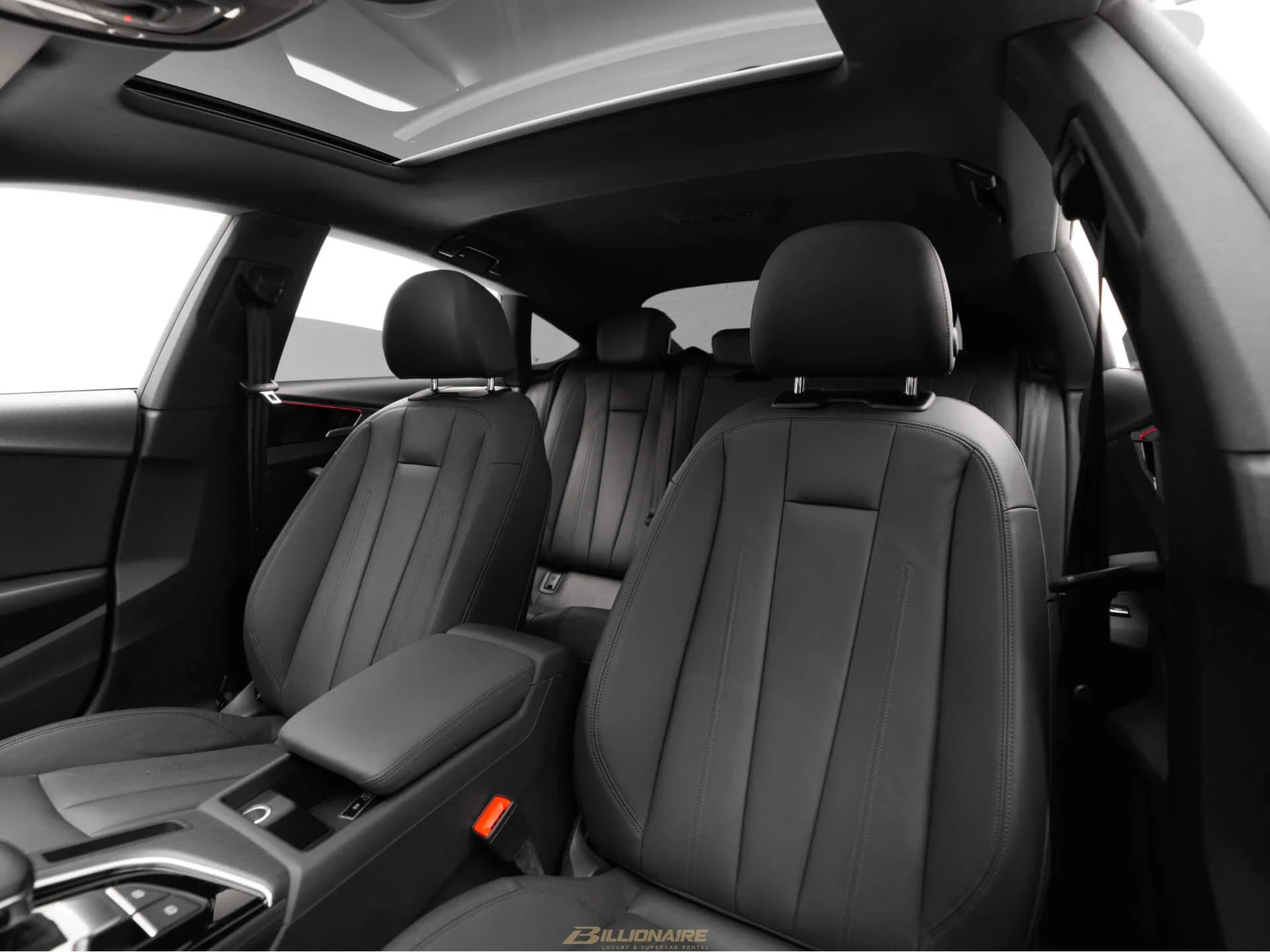 اجاره Audi A5 در دبی – تصویر 6