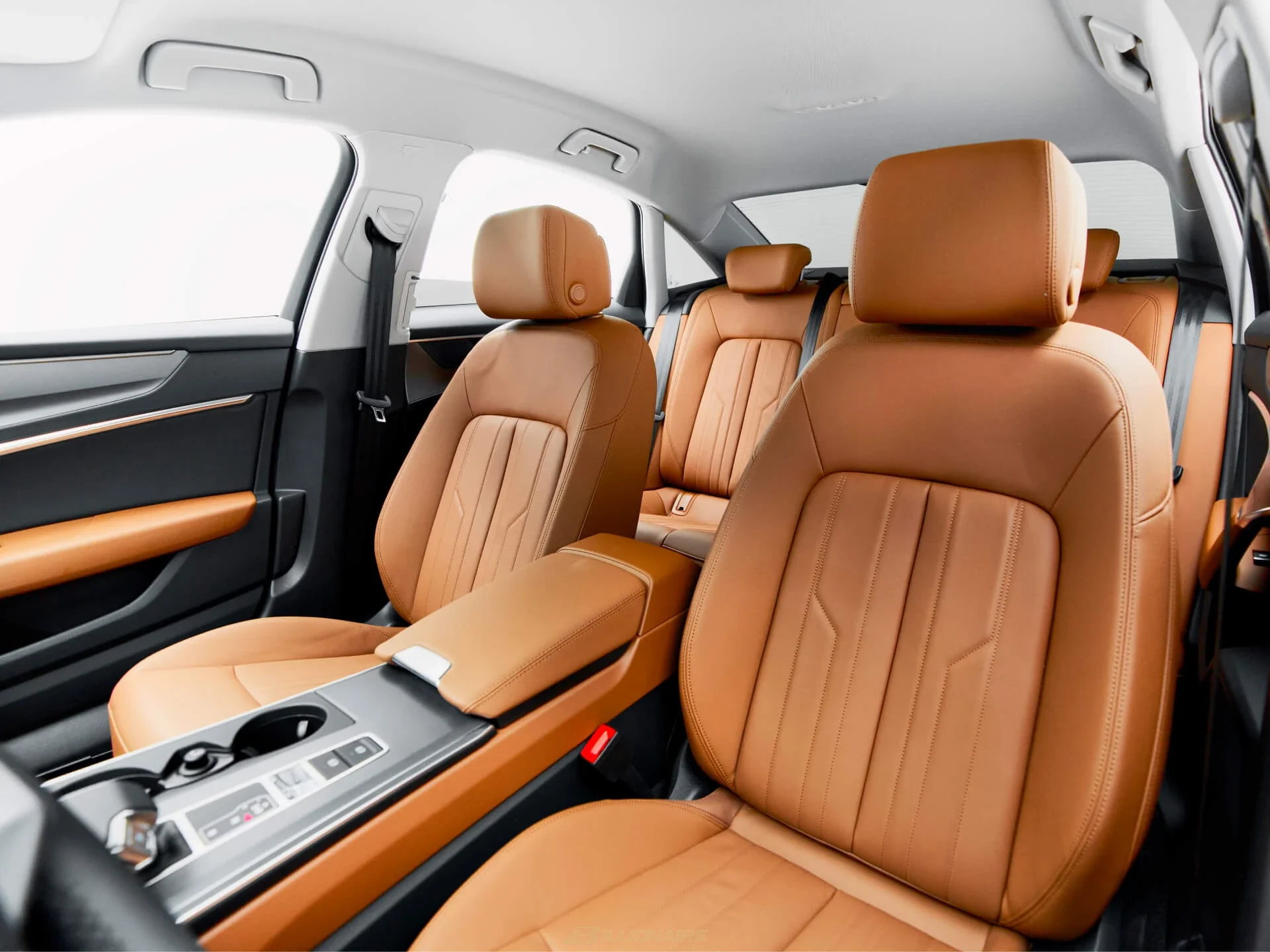 Dubai'de kiralık Audi A6 Sedan — Daytona Grey – fotoğraf 6