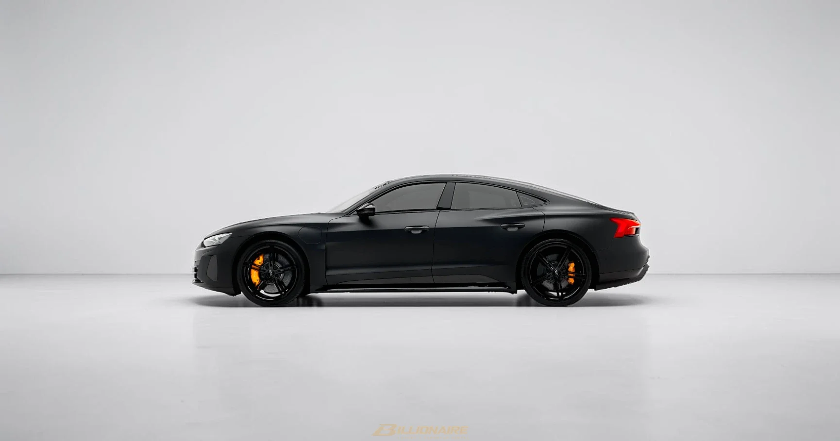 اجاره Audi RS e-tron GT — Stealth Grey در دبی – تصویر 4