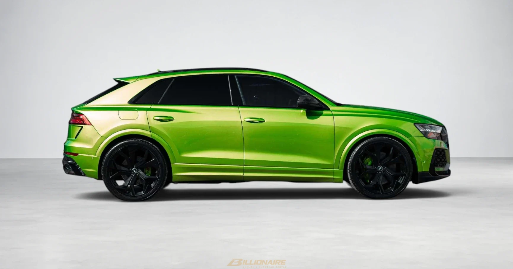 Audi RS Q8 Green - View 4