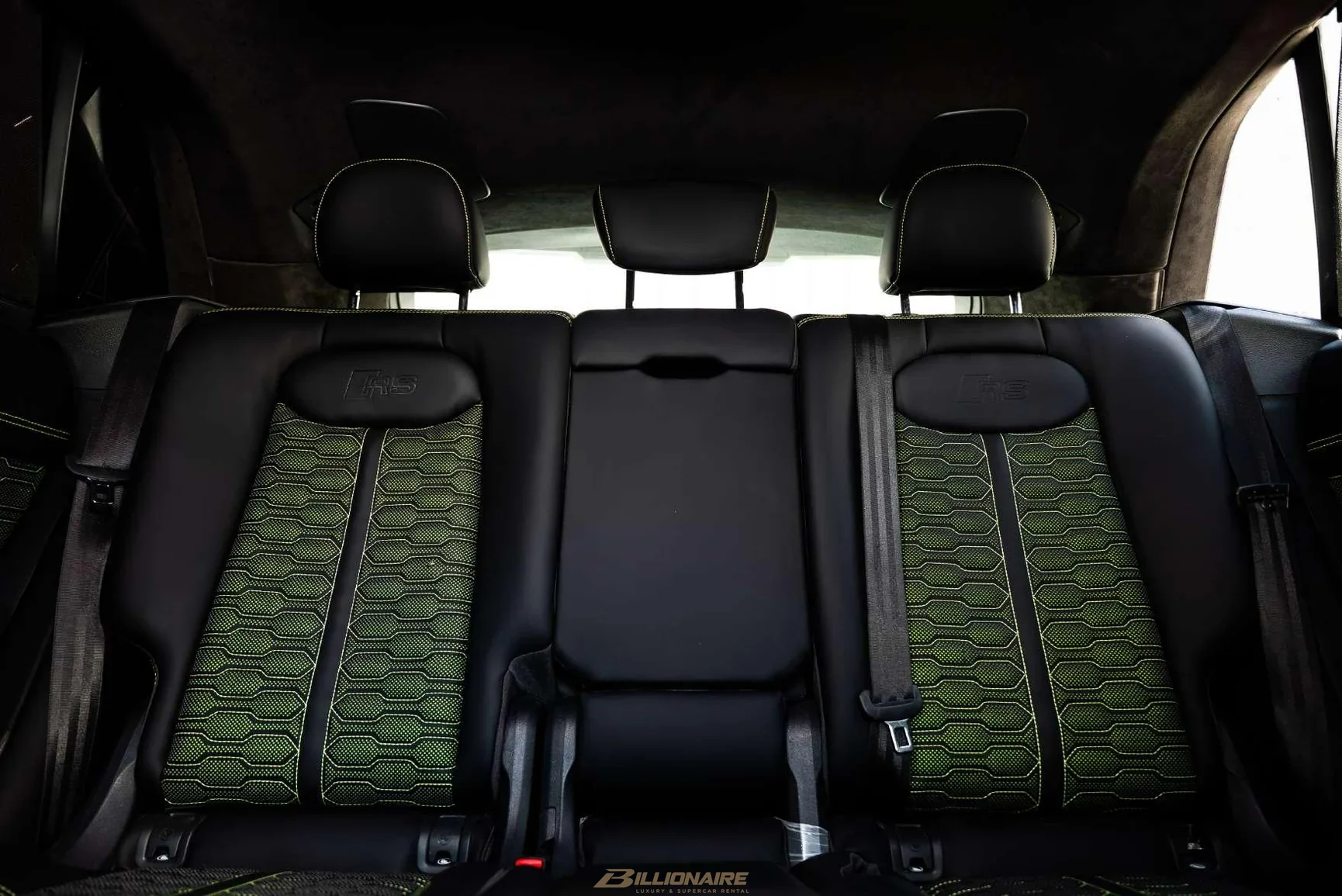 Audi RS Q8 Green - View 8