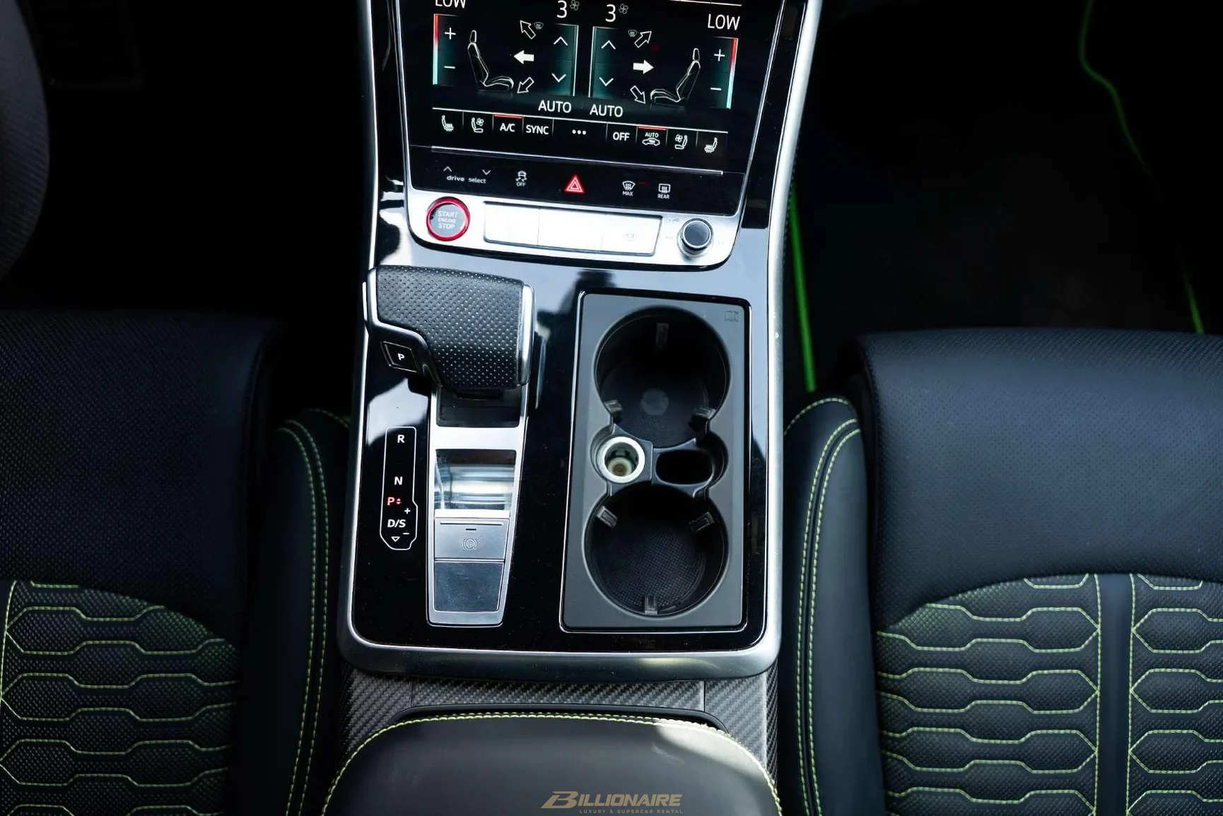 Audi RS Q8 Green - View 11