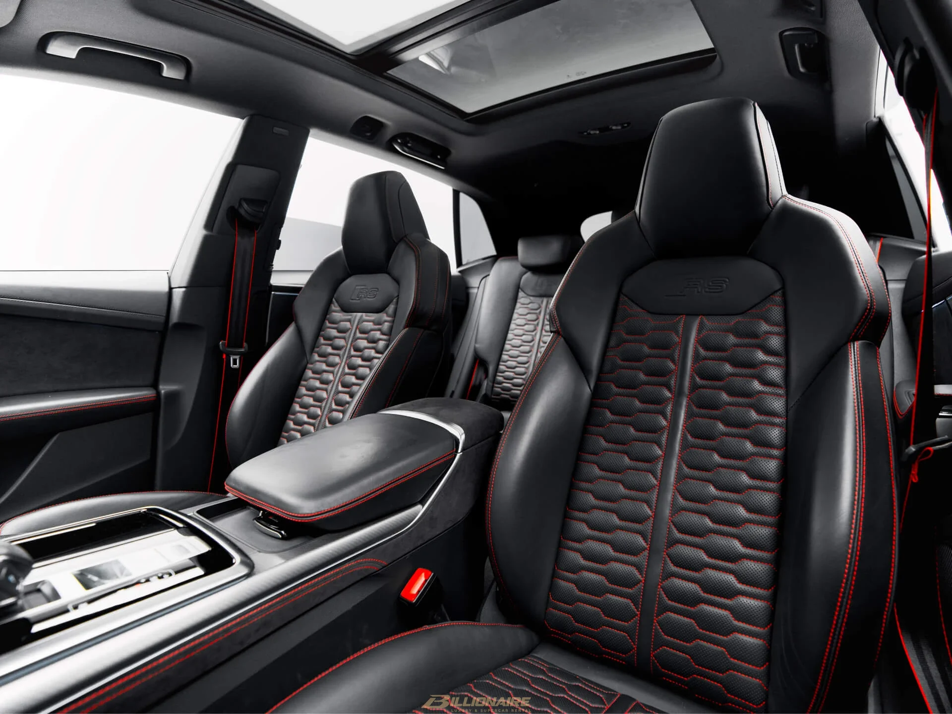 Audi RS Q8 — Merlin Purple - View 7