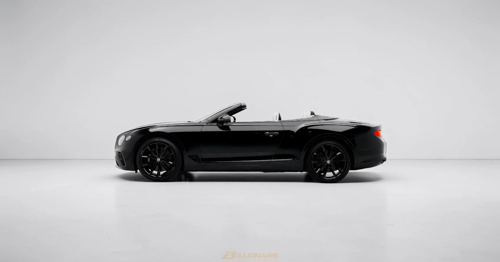 Bentley Continental GTC — Black mieten in Dubai – Foto 3