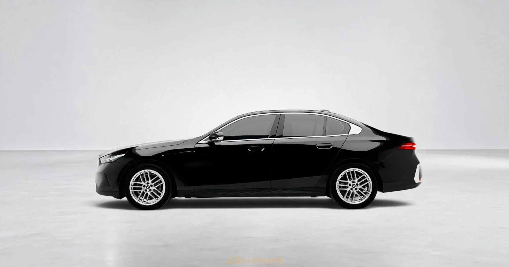 BMW 520i Sedan — Brooklyn Grey - View 5