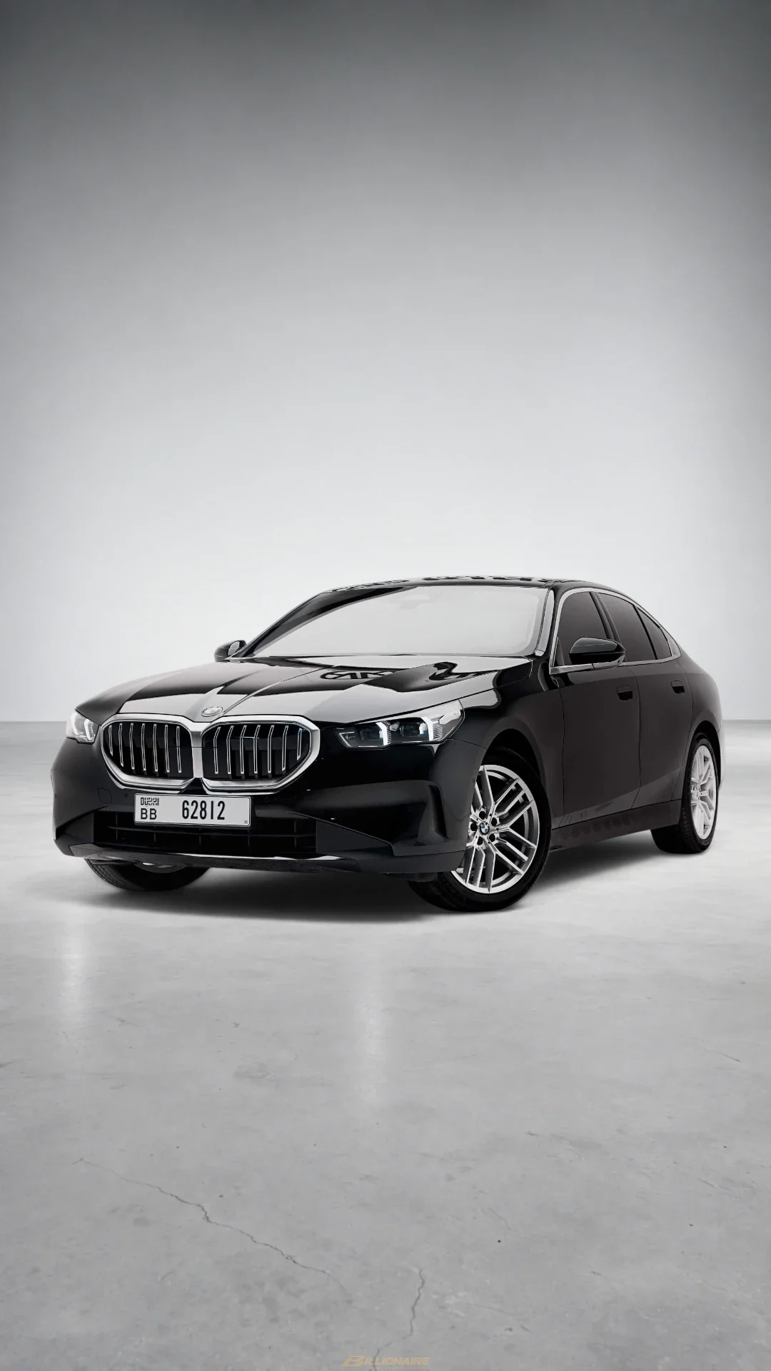اجاره بی‌ام‌و BMW 520i Sedan در دبی