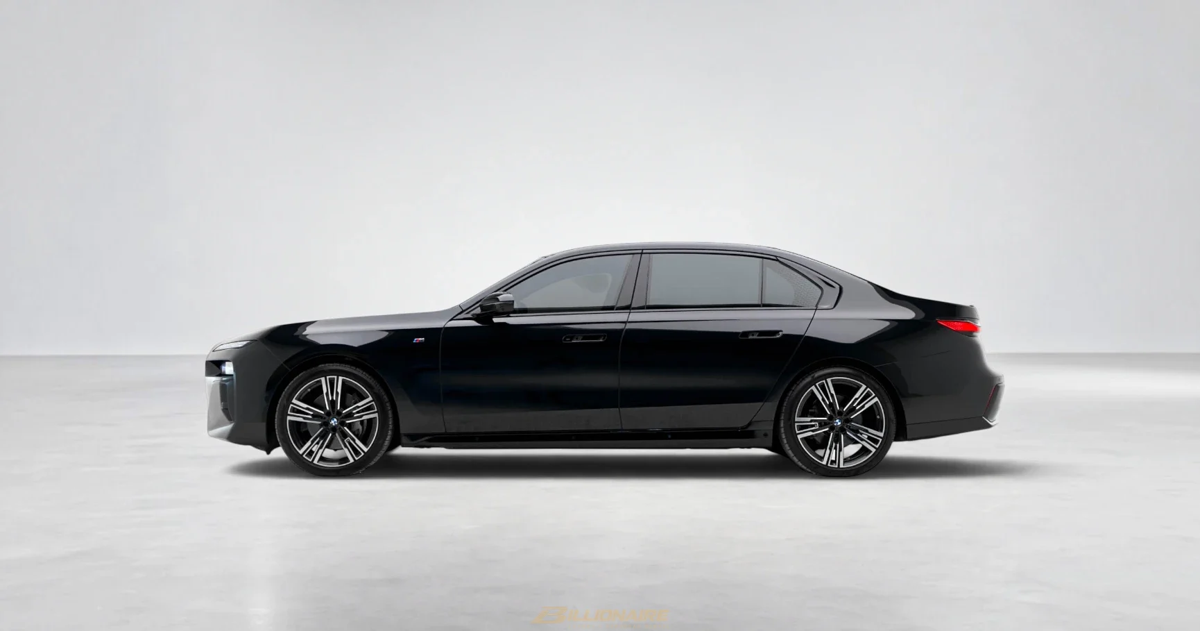 BMW 740i Luxury Sedan — Dravit Grey mieten in Dubai – Foto 4