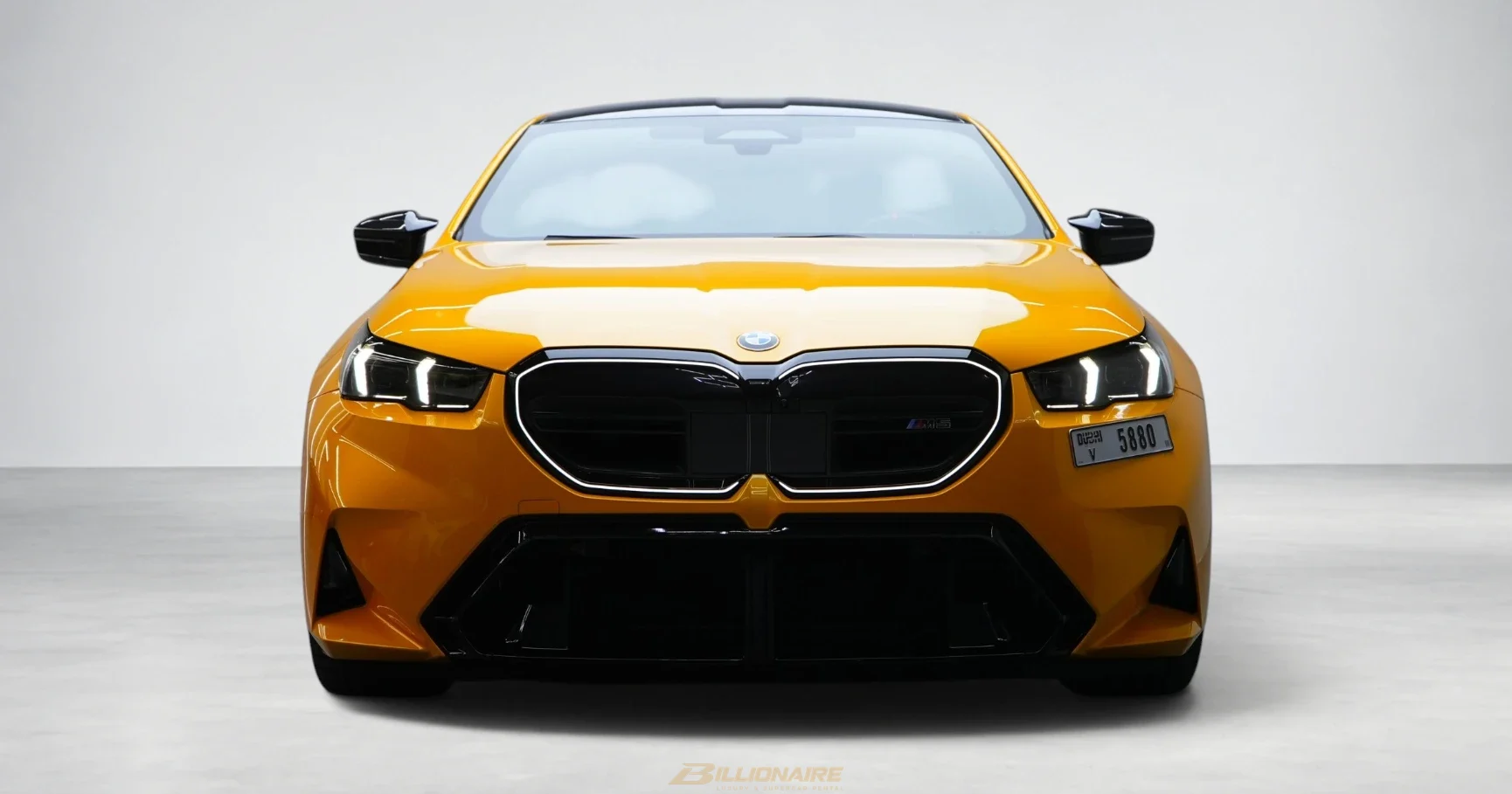 BMW M5 G90 Yellow - View 3