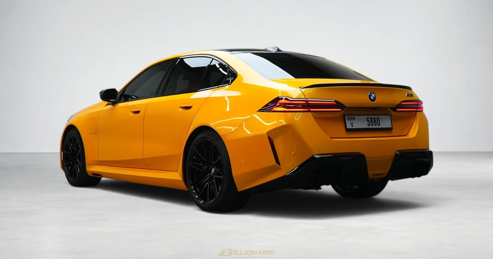 BMW M5 G90 Yellow - View 4