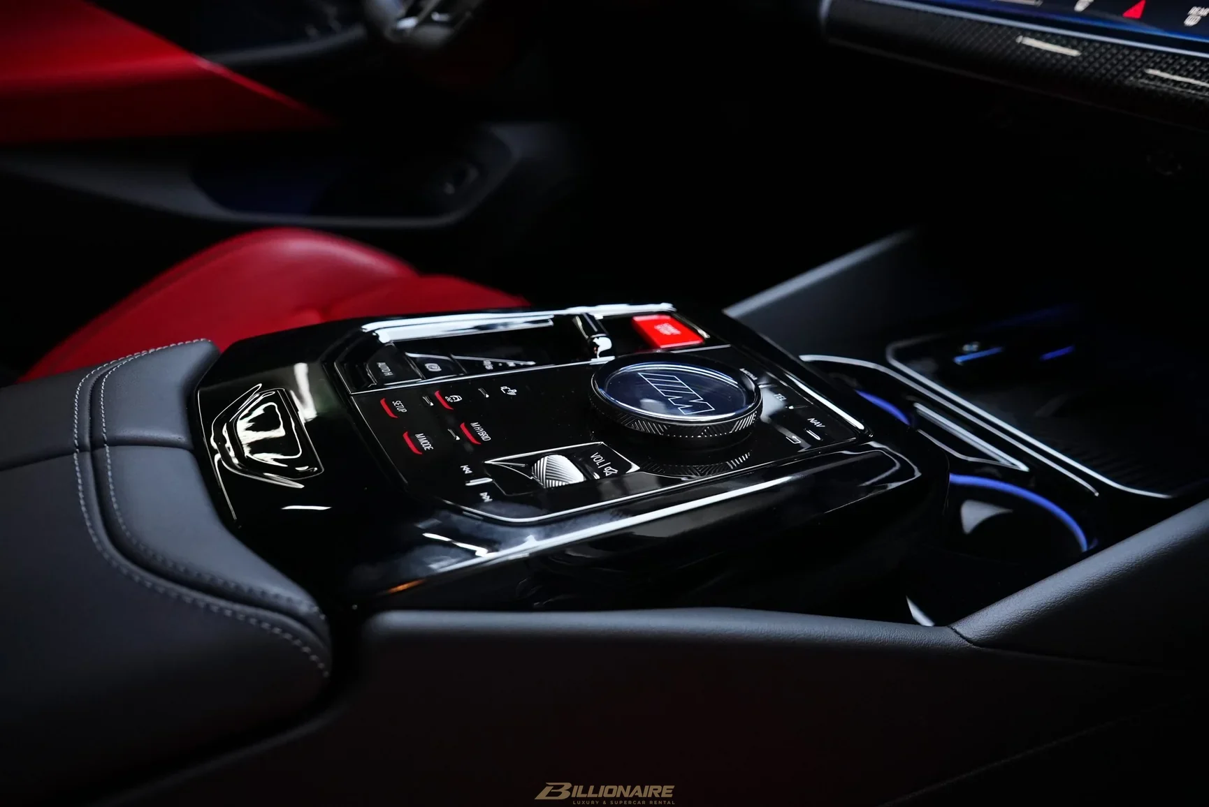 BMW M5 G90 Yellow - View 13