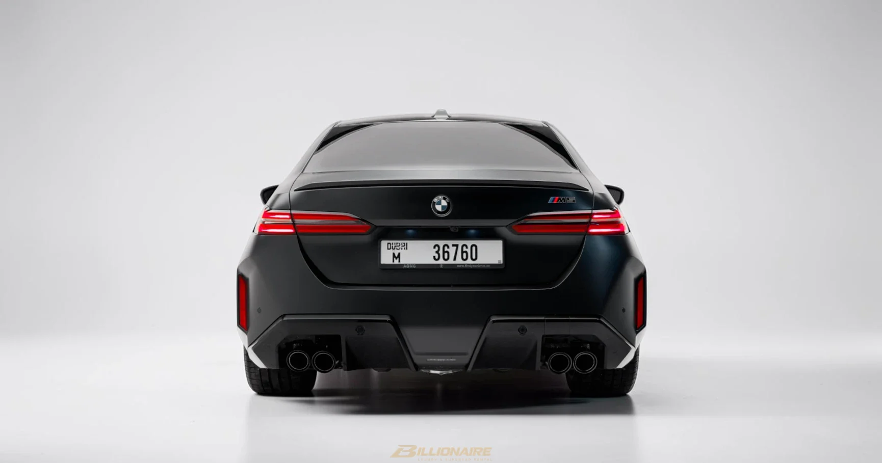BMW M5 Competition — Donington Grey - View 4