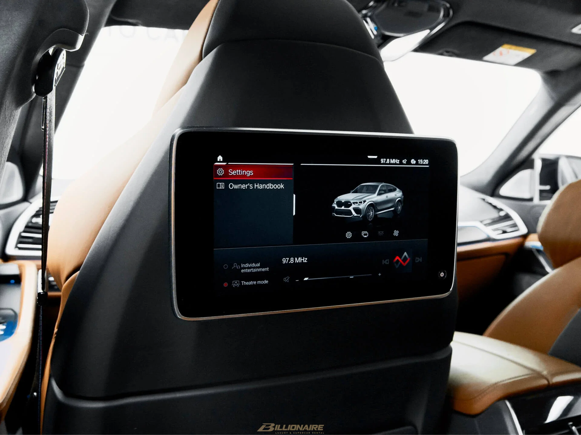 BMW X6 M Competition — Manhattan Green - View 9