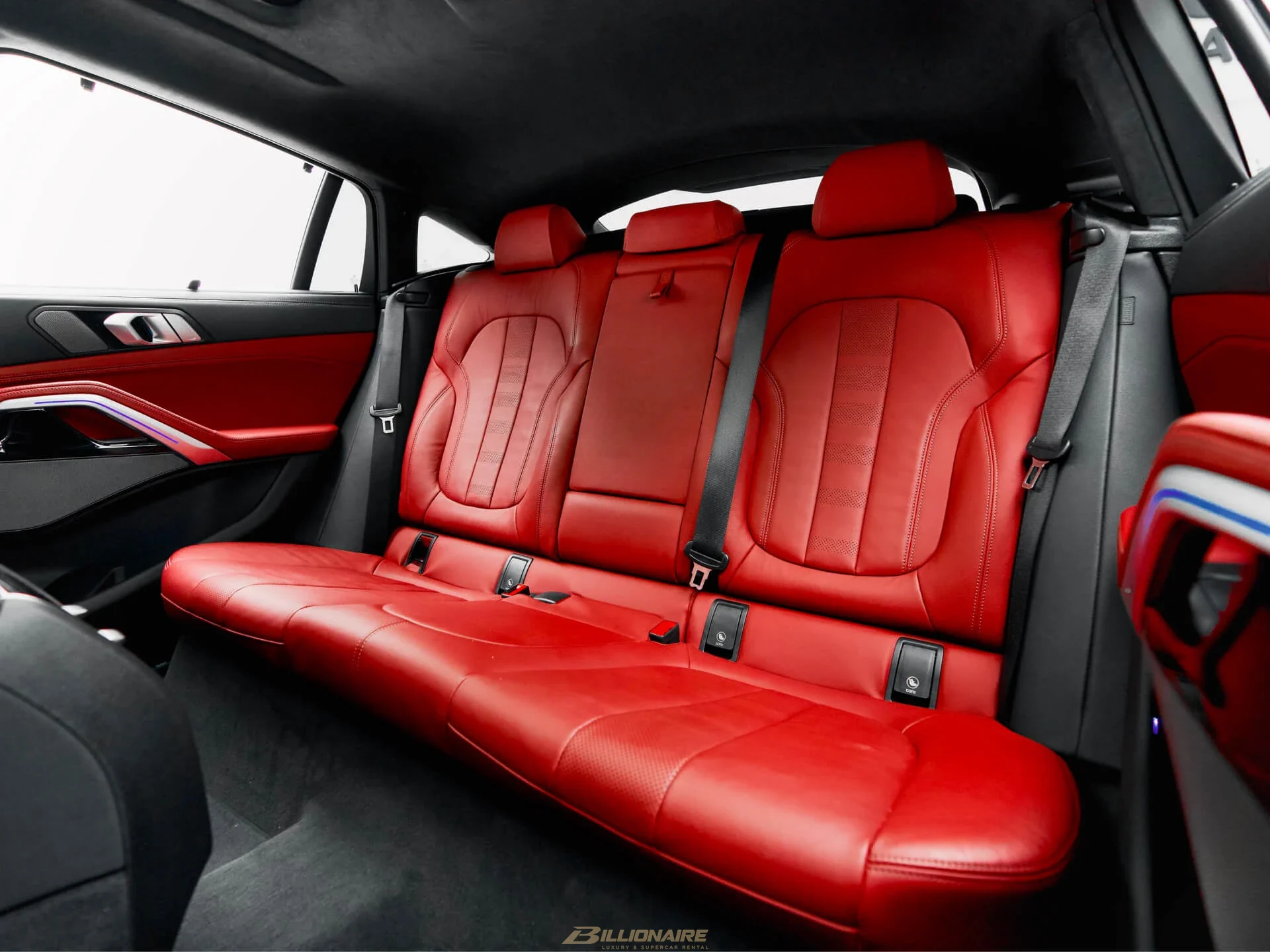 BMW X6 M50i — Phytonic Blue - View 3
