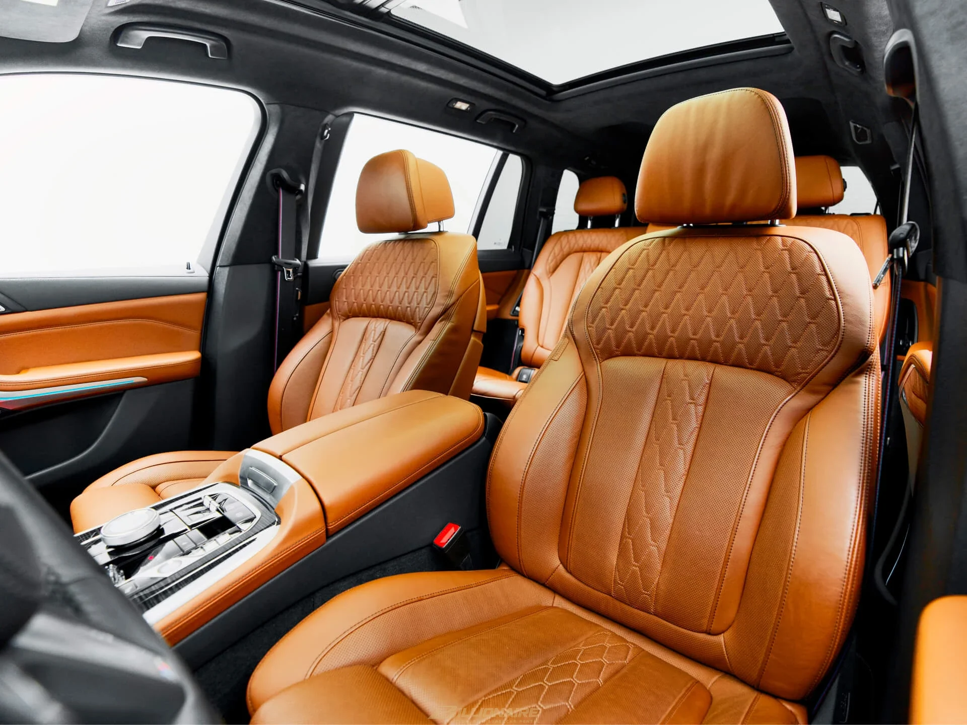 BMW X7 xDrive — Skyscraper Grey - View 7