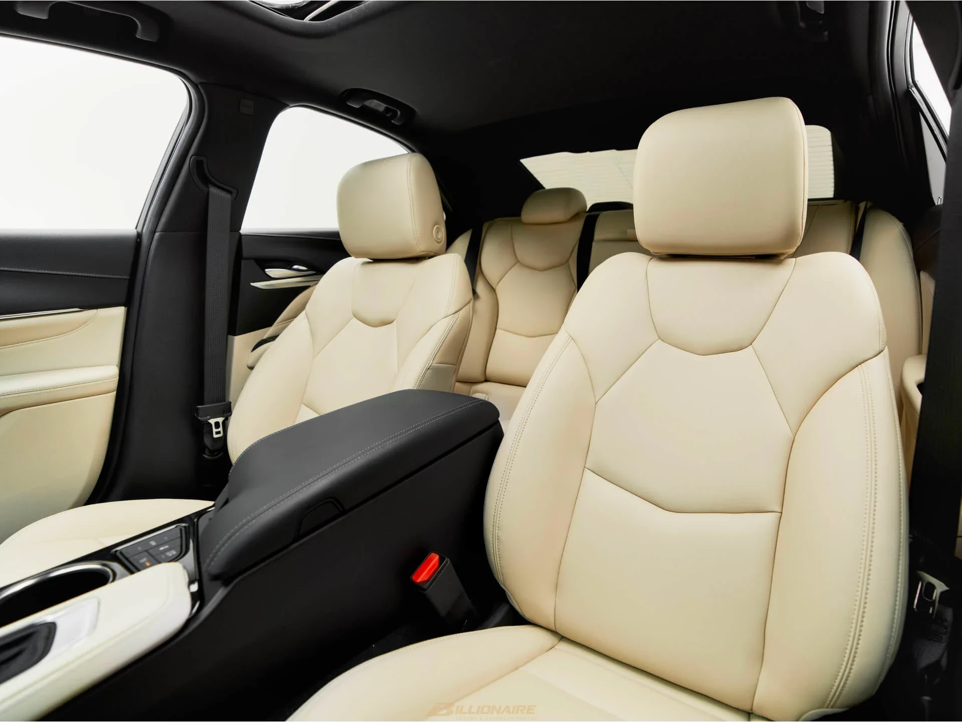 اجاره Cadillac CT4 Luxury Sport — Black در دبی – تصویر 6
