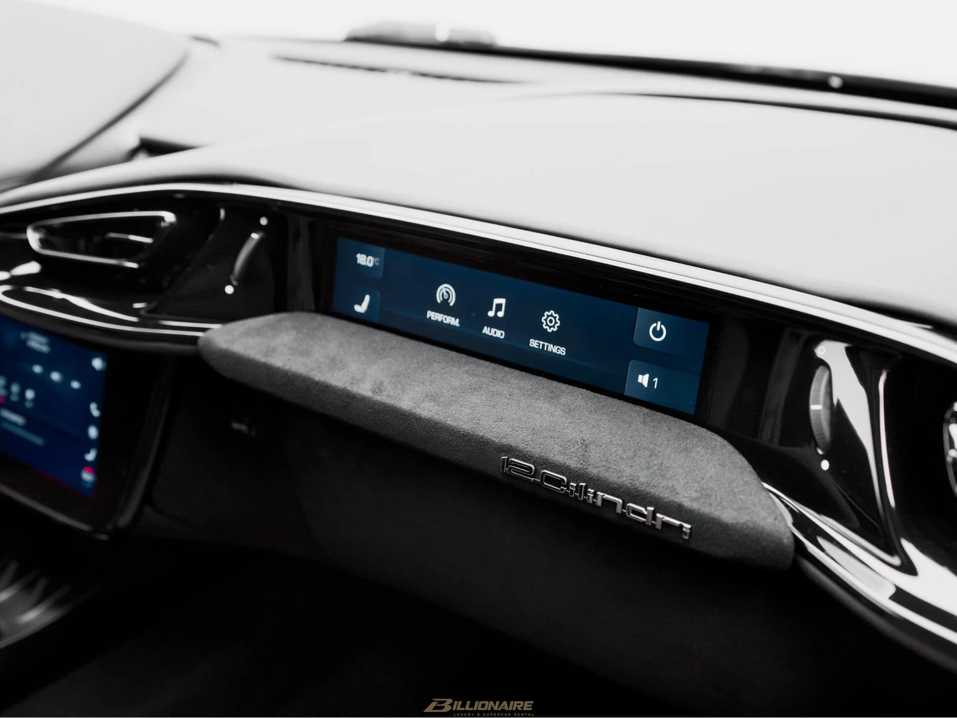 Ferrari 12Cilindri V12 830 HP — Grigio Silverstone - View 7