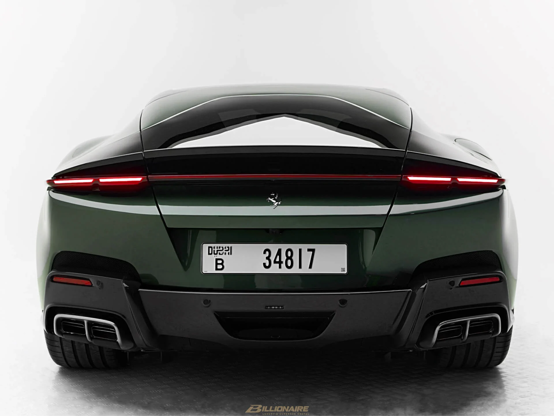 Ferrari 12Cilindri V12 830 HP — Grigio Silverstone - View 4