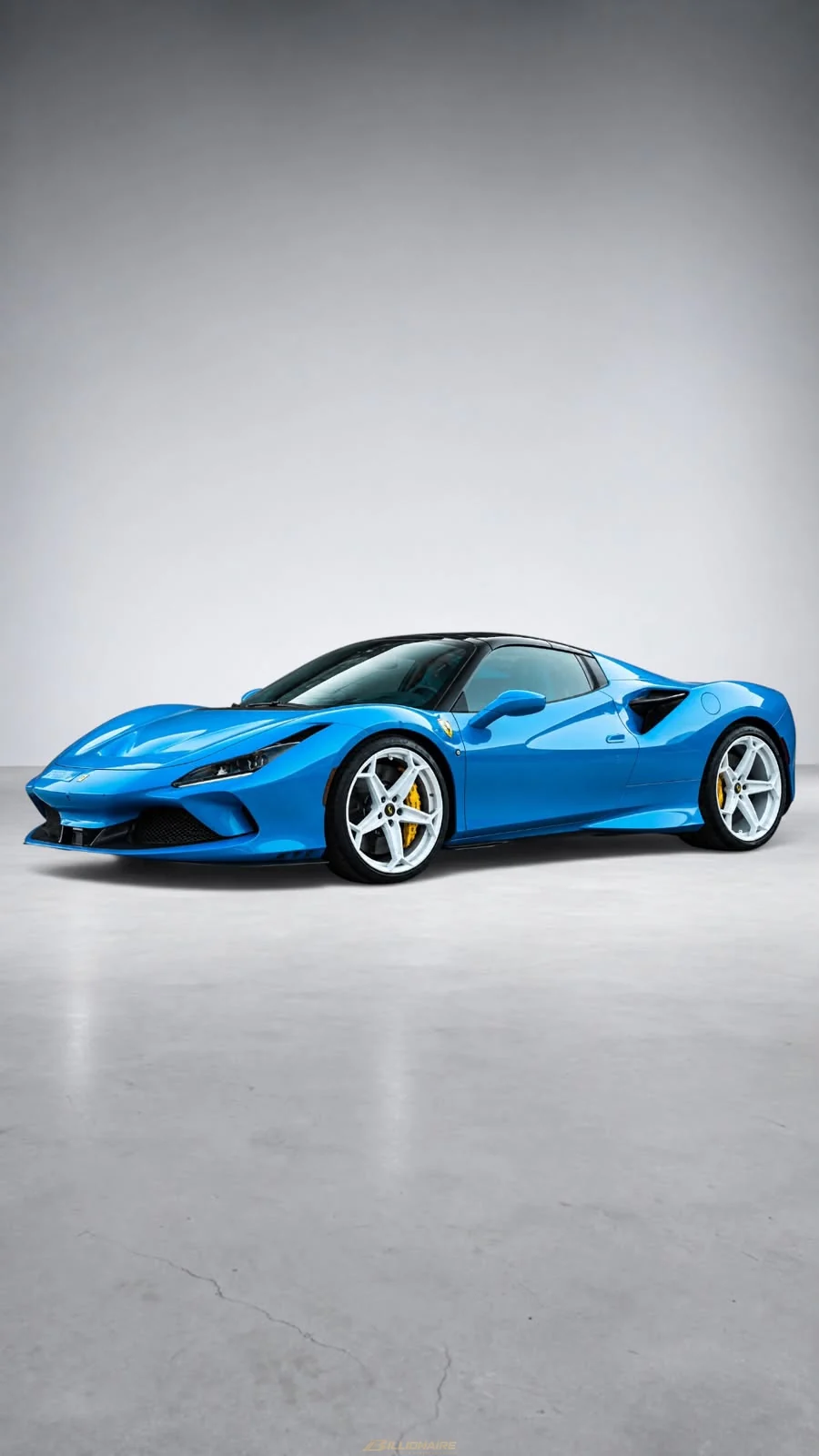 Ferrari F8 Spider Blue mieten in Dubai