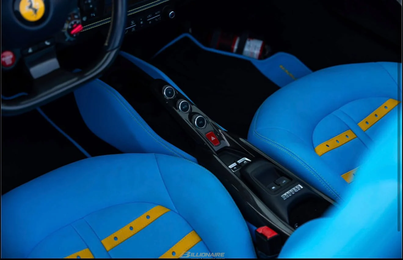 Ferrari F8 Spider Blue - View 8