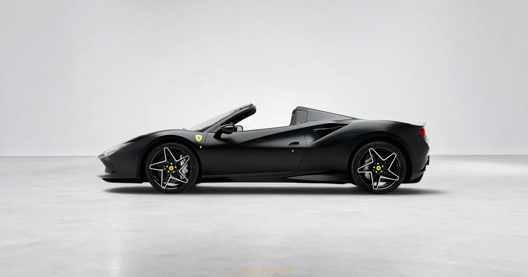 Dubai'de kiralık Ferrari F8 Spider — Grigio Silverstone – fotoğraf 2