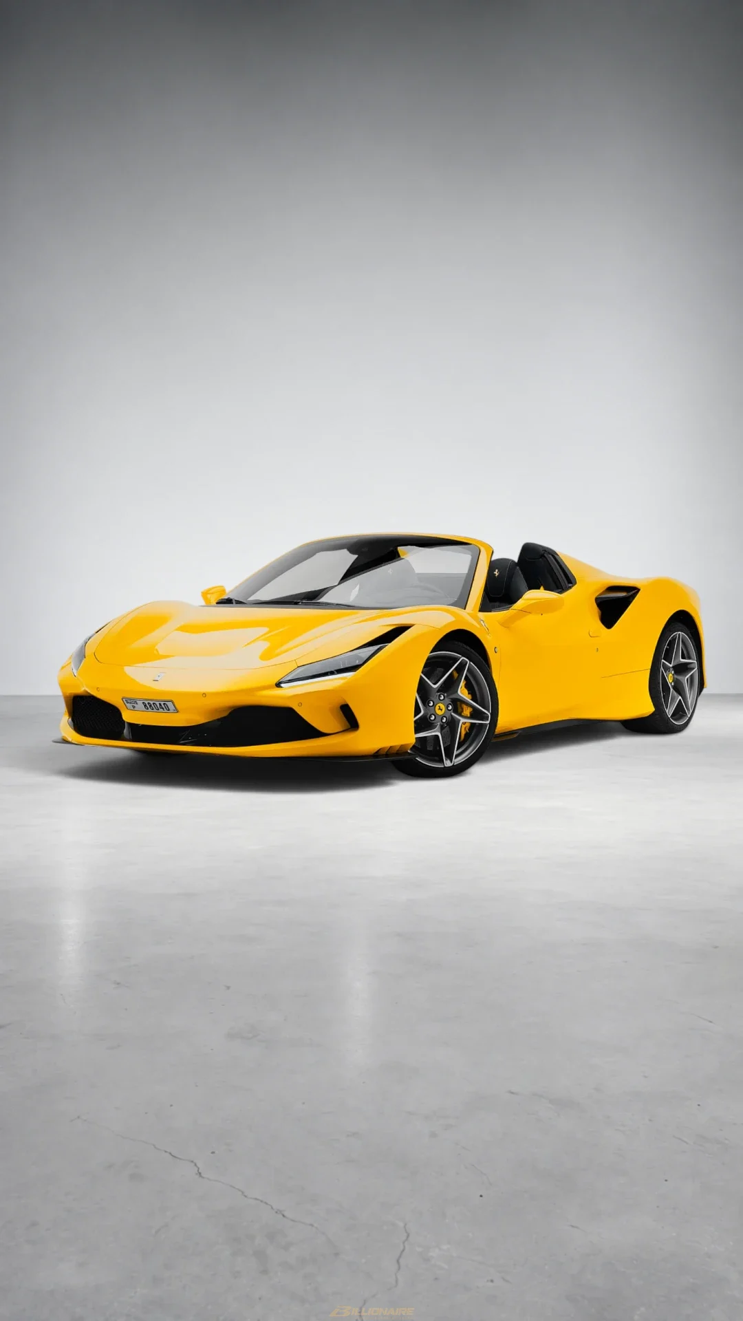 Ferrari F8 Spider в аренду в Дубае