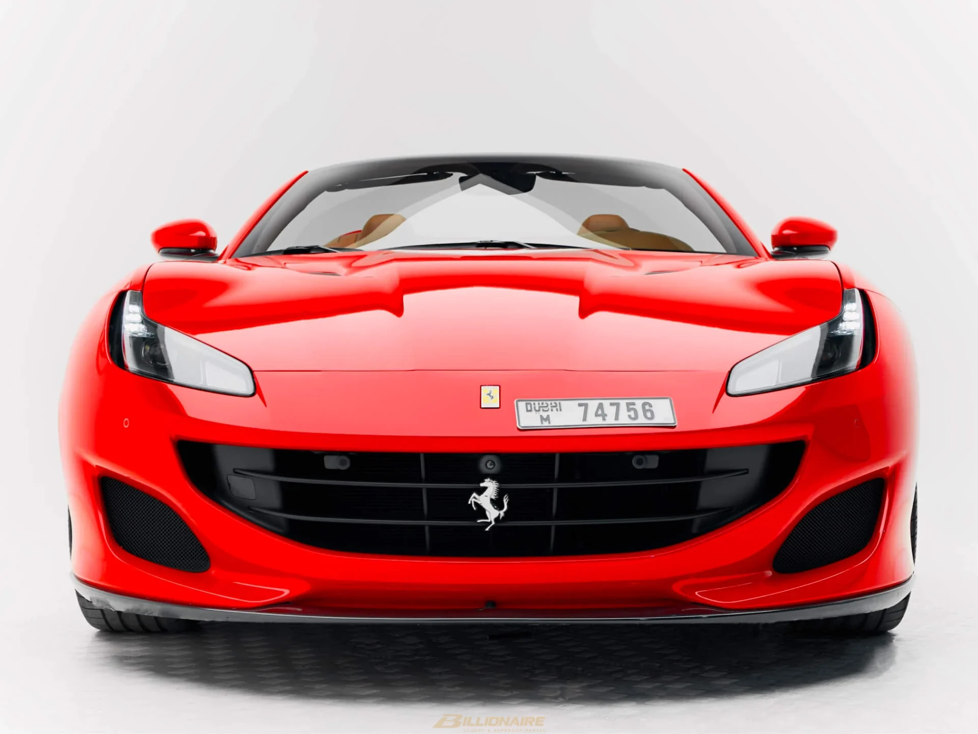 اجاره Ferrari Portofino Convertible — Rosso Corsa در دبی – تصویر 3