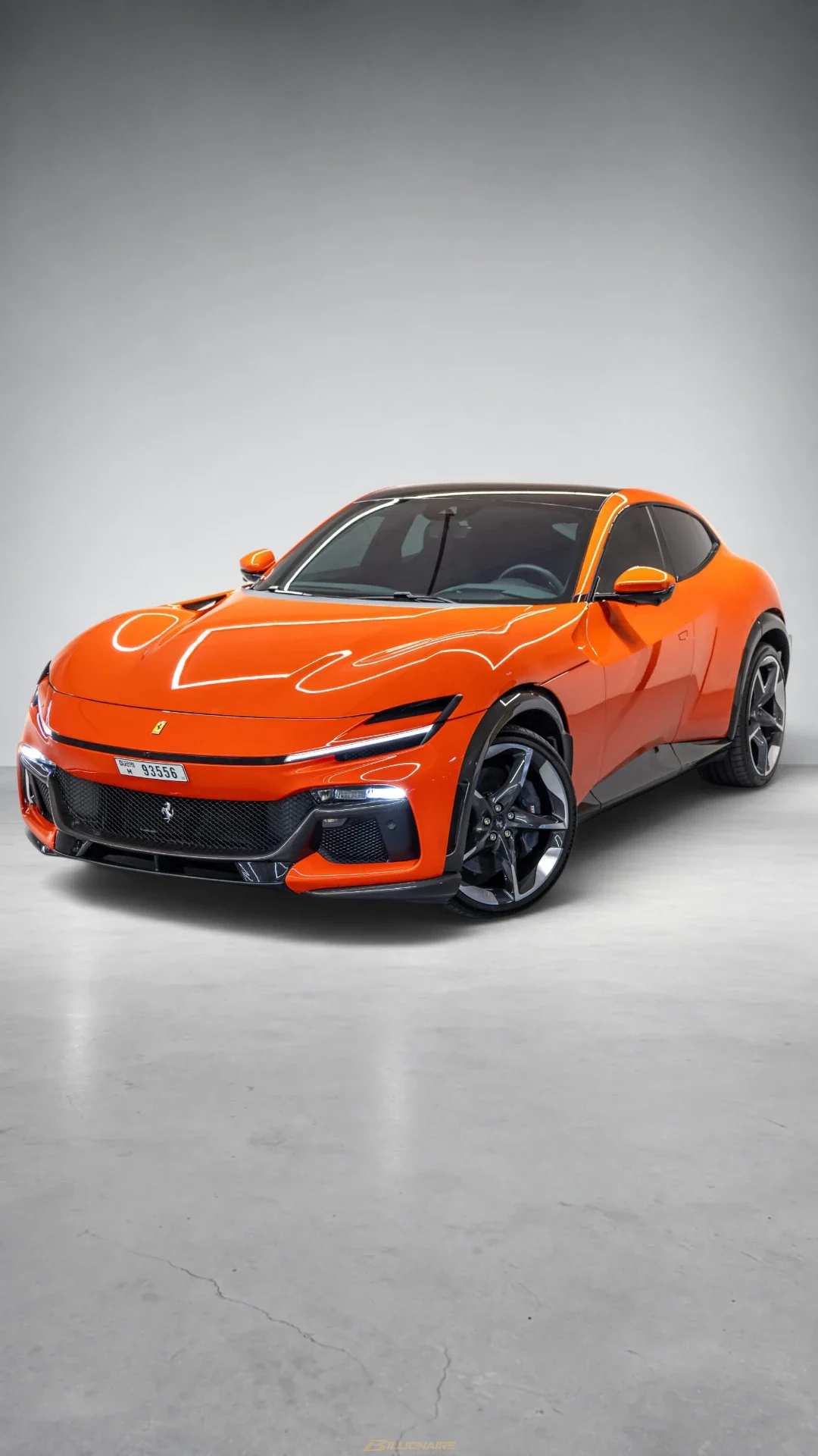 Ferrari Purosangue V12 SUV в аренду в Дубае