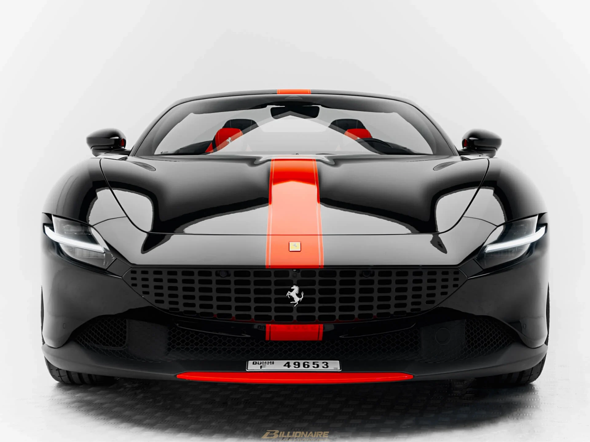 اجاره Ferrari Roma Spider Convertible — Nero در دبی – تصویر 3