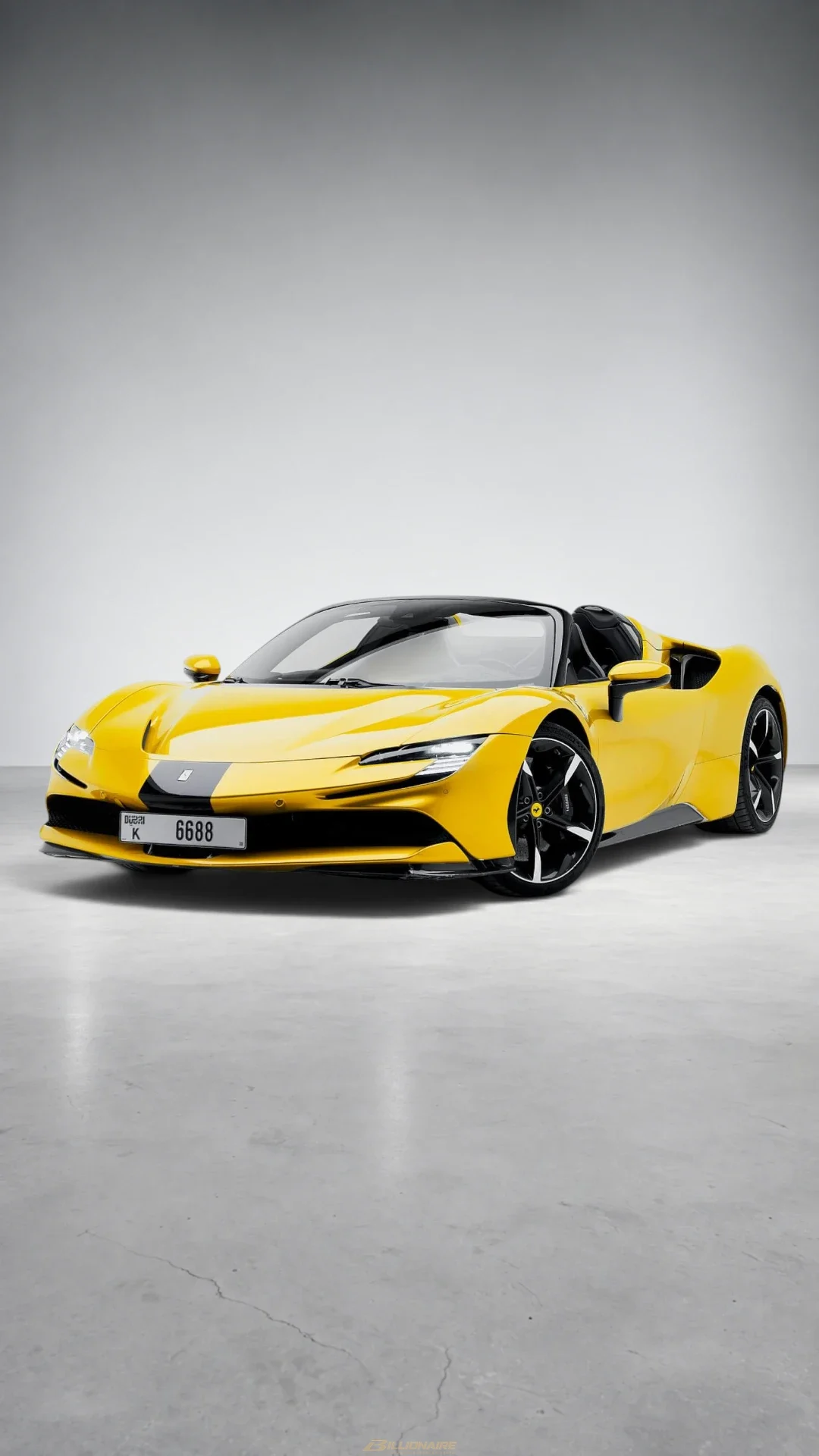 Ferrari SF90 Spider Assetto Fiorano 1000 HP в аренду в Дубае