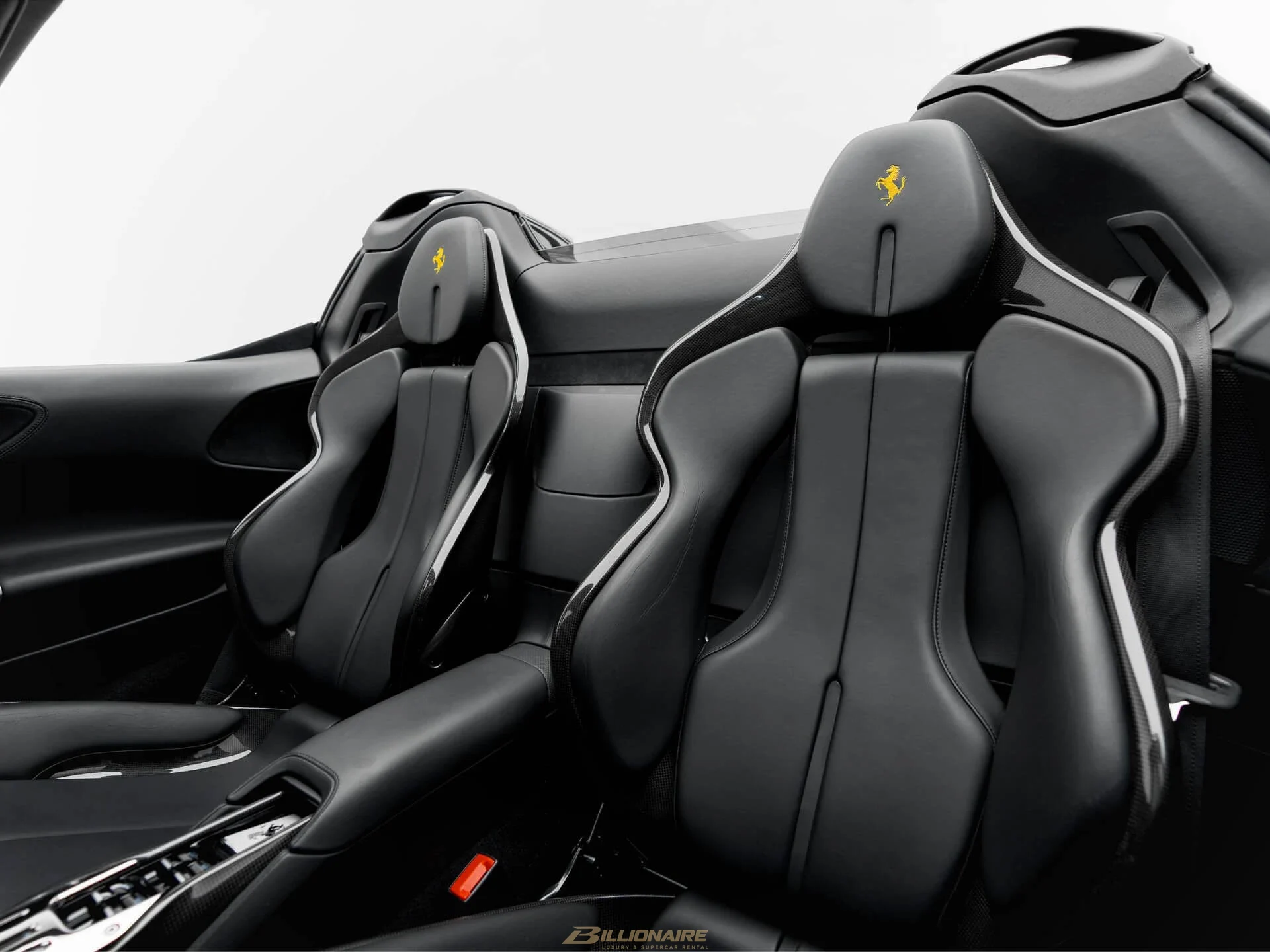 Ferrari SF90 Spider Assetto Fiorano 1000 HP — Giallo Montecarlo à louer à Dubaï – photo 7