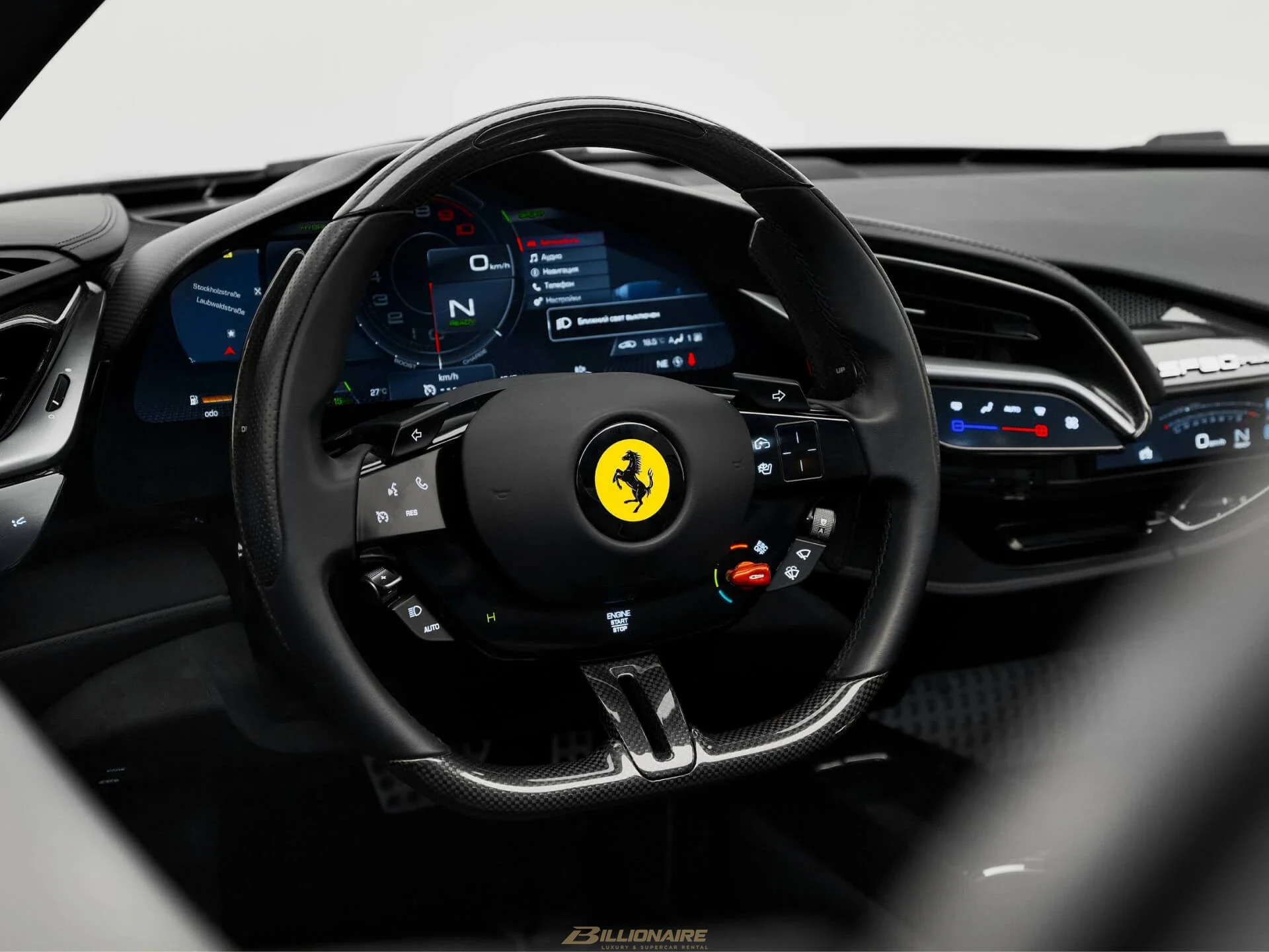 Ferrari SF90 Spider Assetto Fiorano 1000 HP — Giallo Montecarlo à louer à Dubaï – photo 8