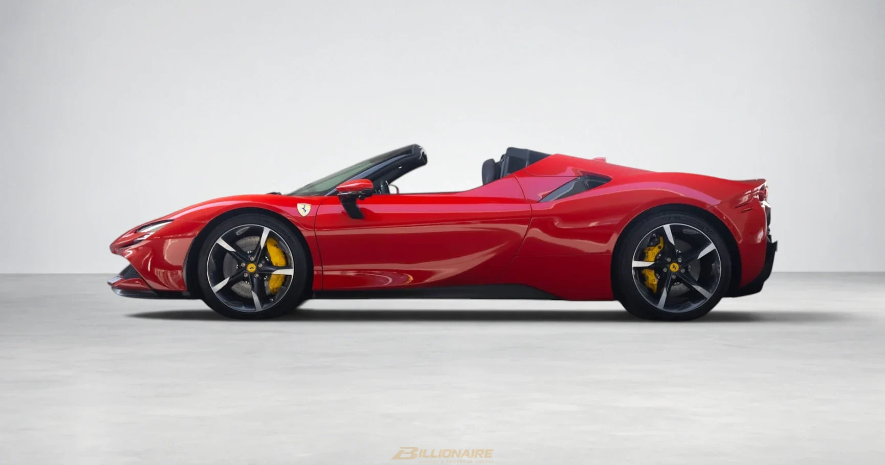 اجاره Ferrari SF90 Spider Red در دبی – تصویر 3