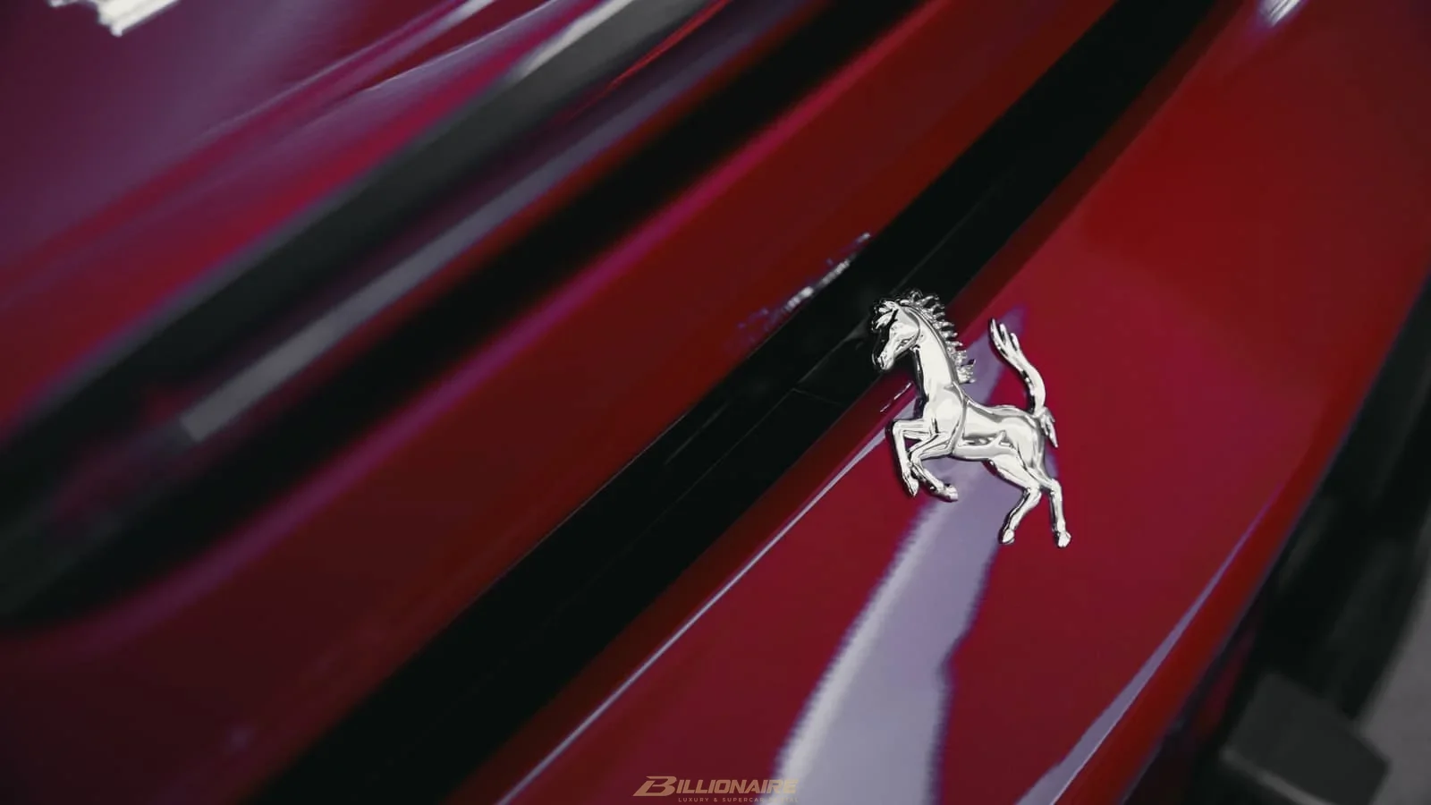 اجاره Ferrari SF90 Spider Red در دبی – تصویر 6
