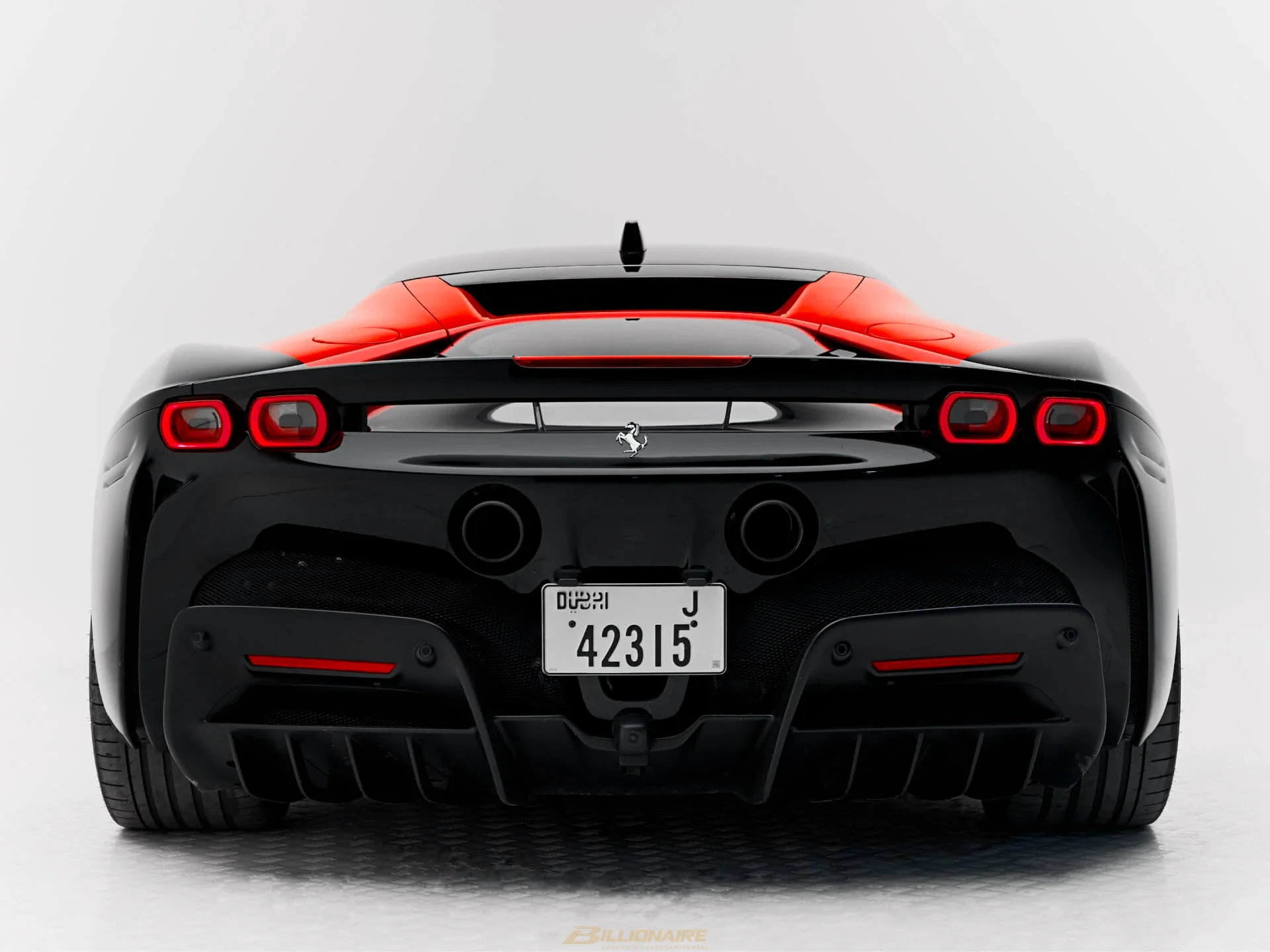 Ferrari SF90 Stradale Hybrid 1000 HP — Rosso Corsa - View 4