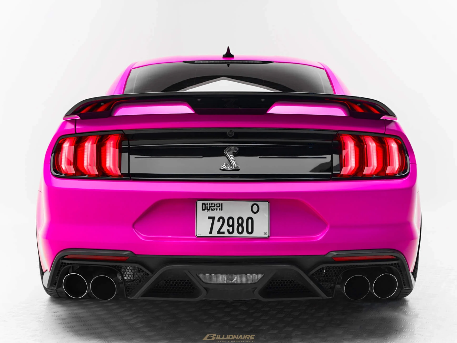 Ford Mustang Shelby GT500 760 HP — Mischievous Purple à louer à Dubaï – photo 3