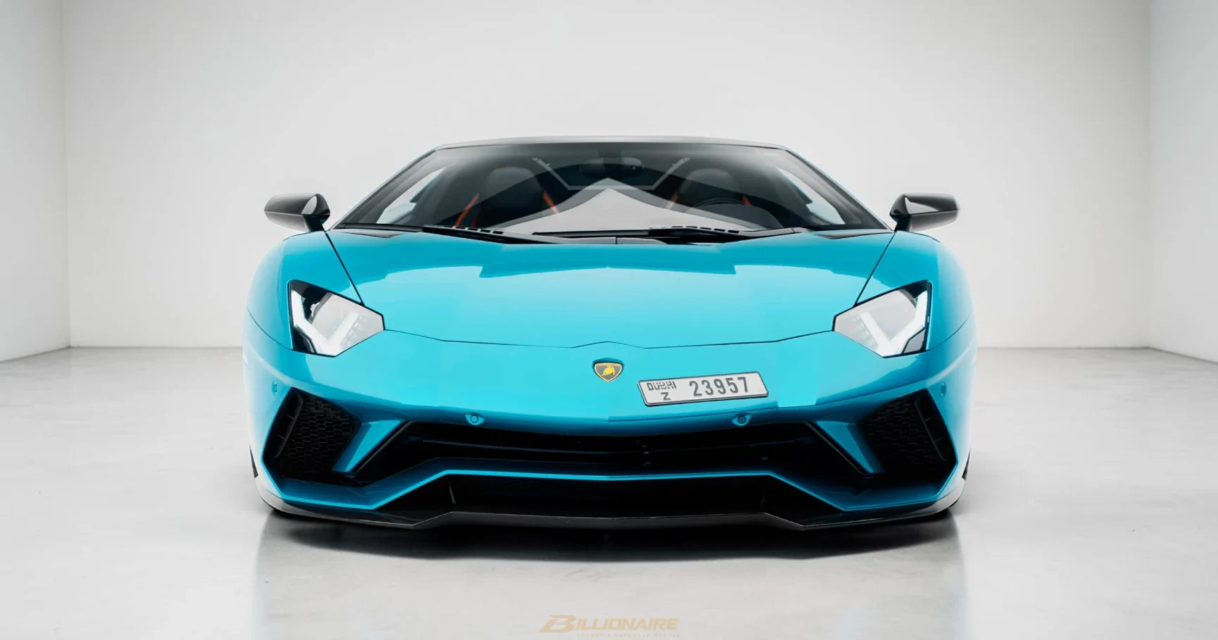 Lamborghini Aventador S Roadster Blue - View 2