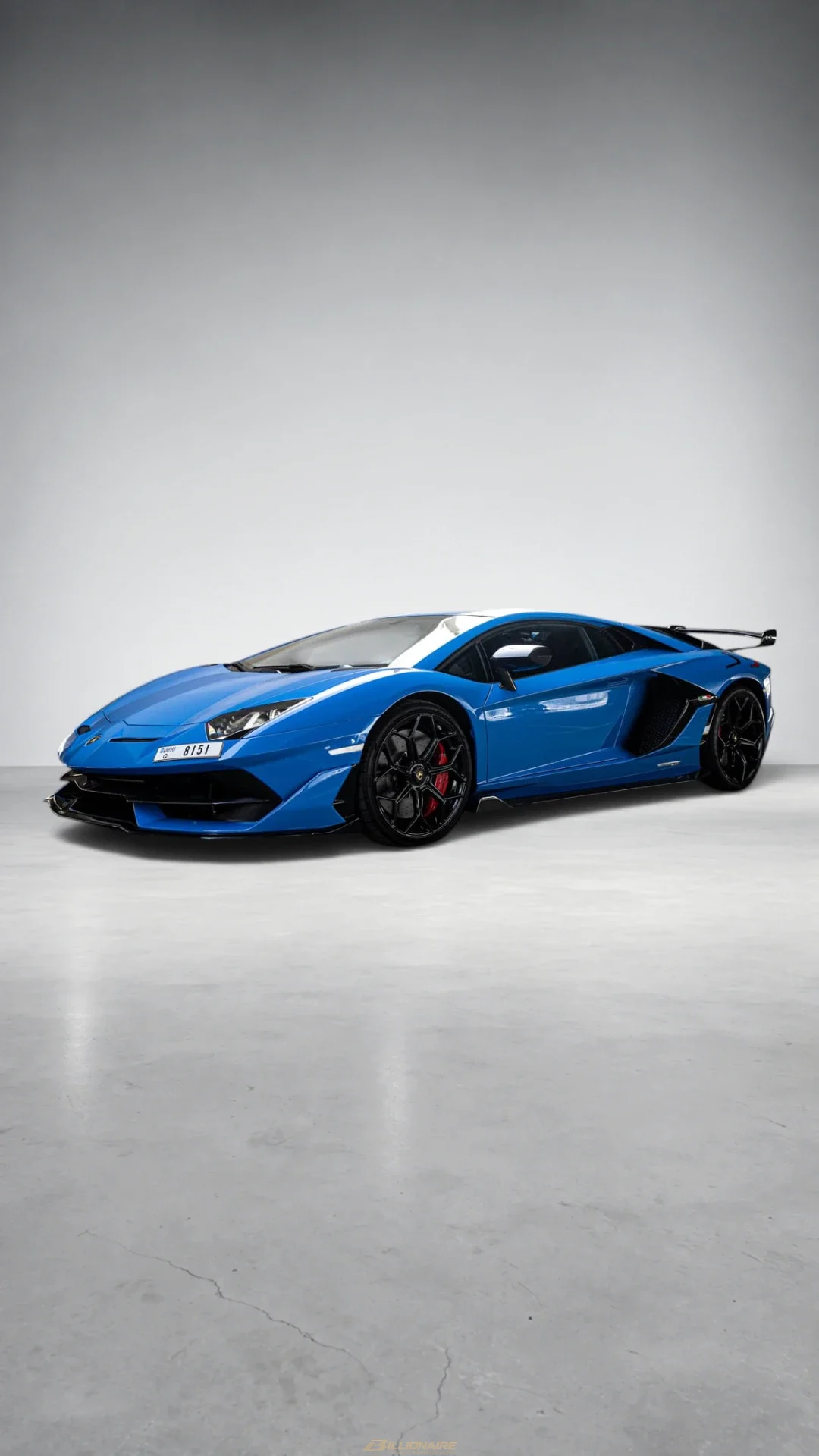 Lamborghini Aventador SVJ Blue в аренду в Дубае
