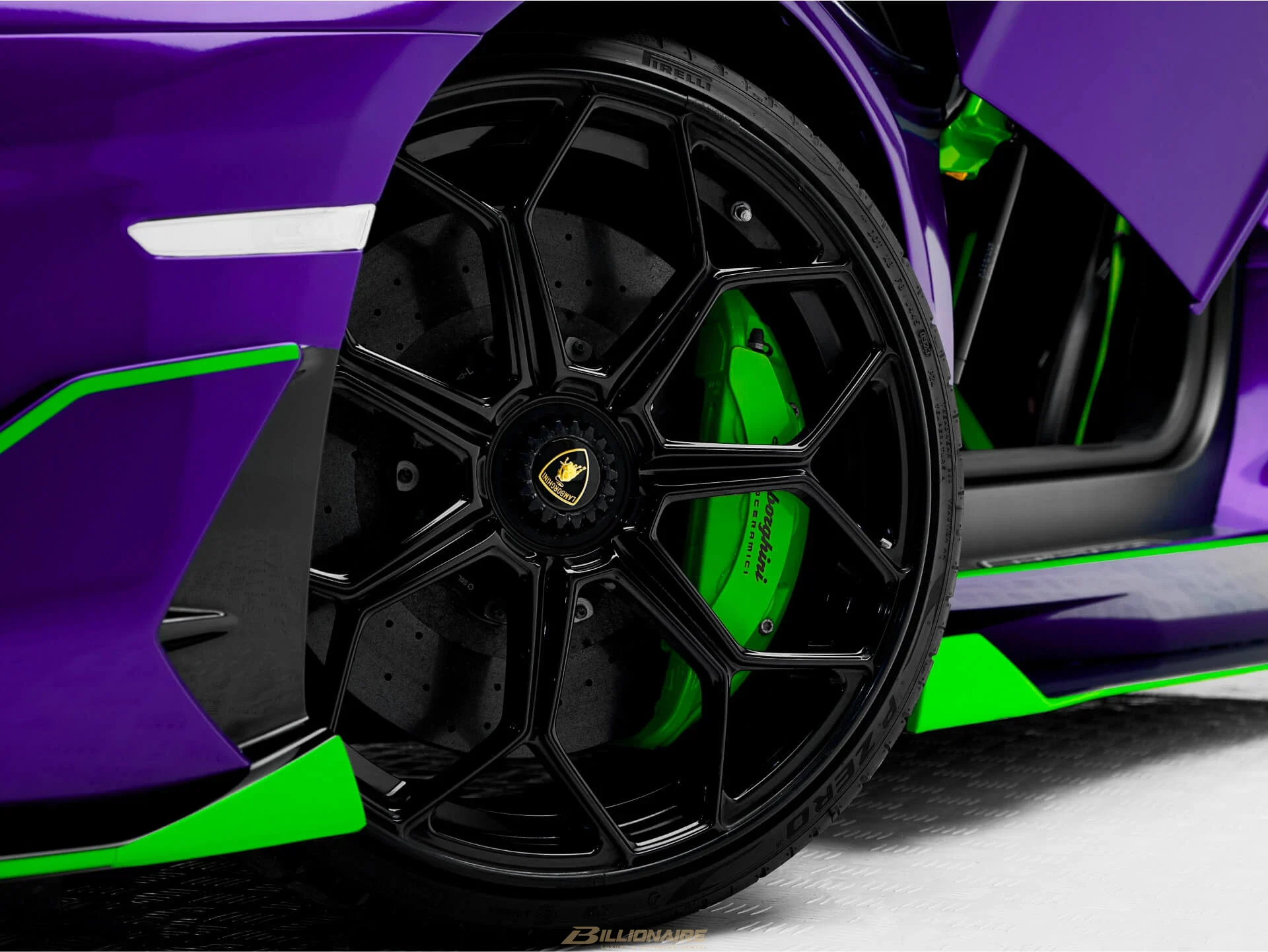 Dubai'de kiralık Lamborghini Aventador SVJ – fotoğraf 7