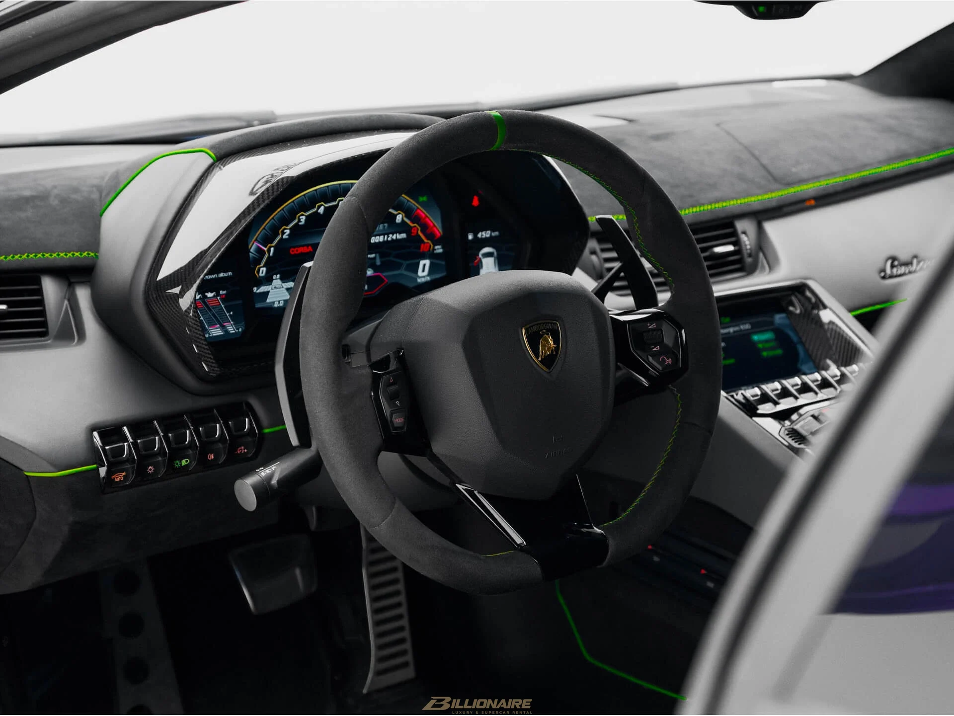 Dubai'de kiralık Lamborghini Aventador SVJ – fotoğraf 12