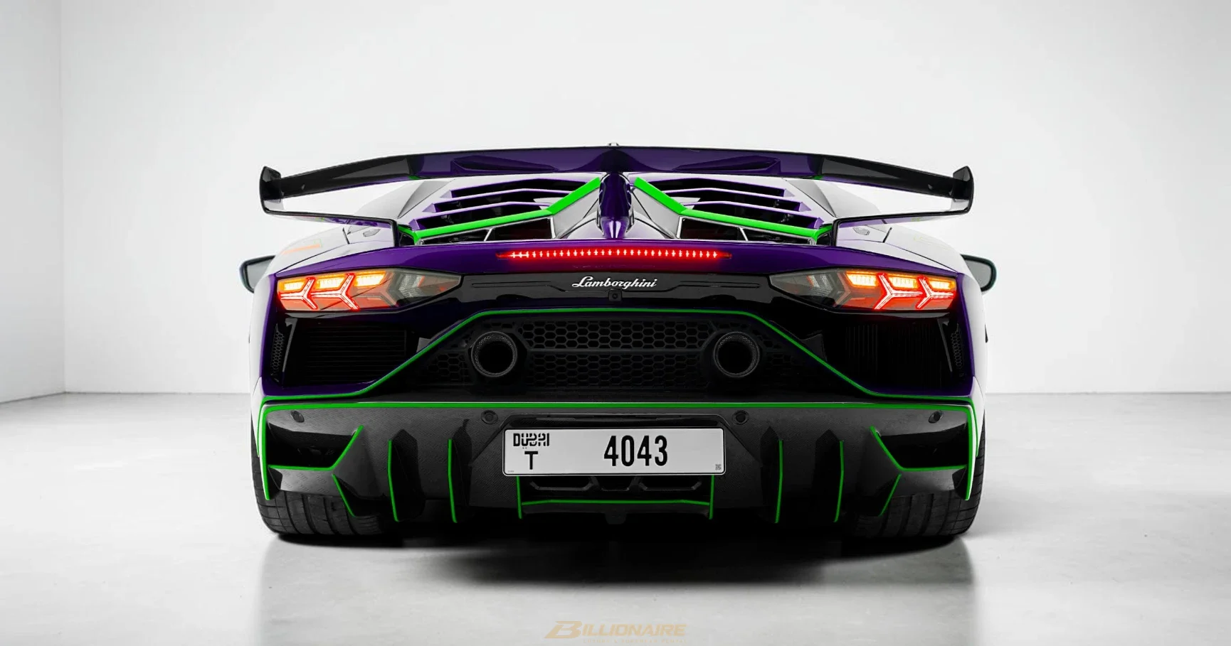 Dubai'de kiralık Lamborghini Aventador SVJ – fotoğraf 6