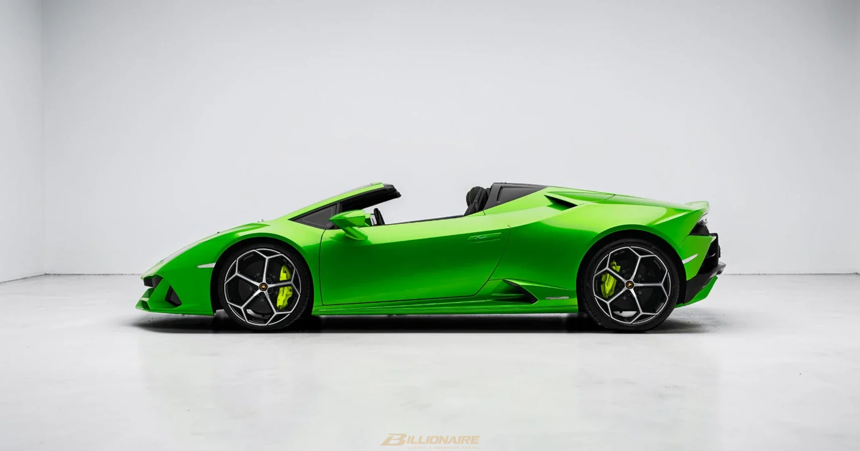 Lamborghini Huracán Evo Spyder Verde à louer à Dubaï – photo 2