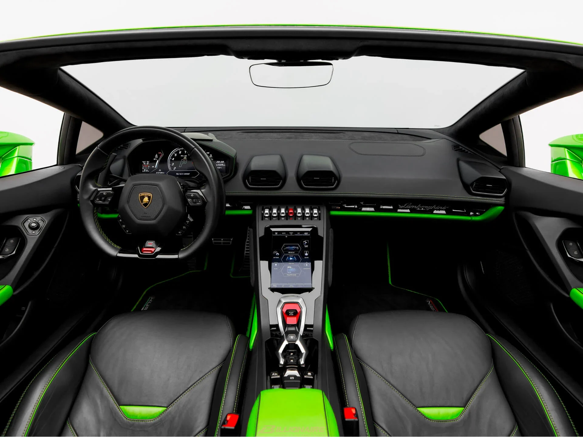Lamborghini Huracán Evo Spyder Verde à louer à Dubaï – photo 7