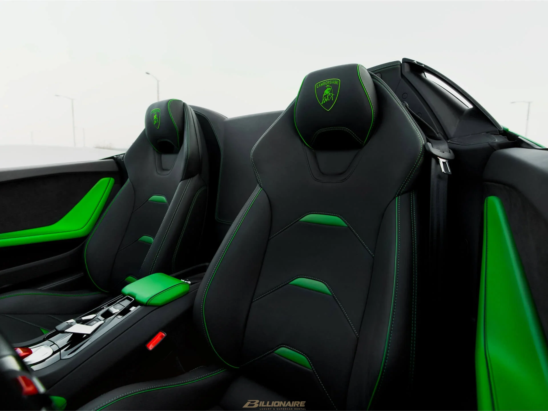 Lamborghini Huracán Evo Spyder Green - View 6