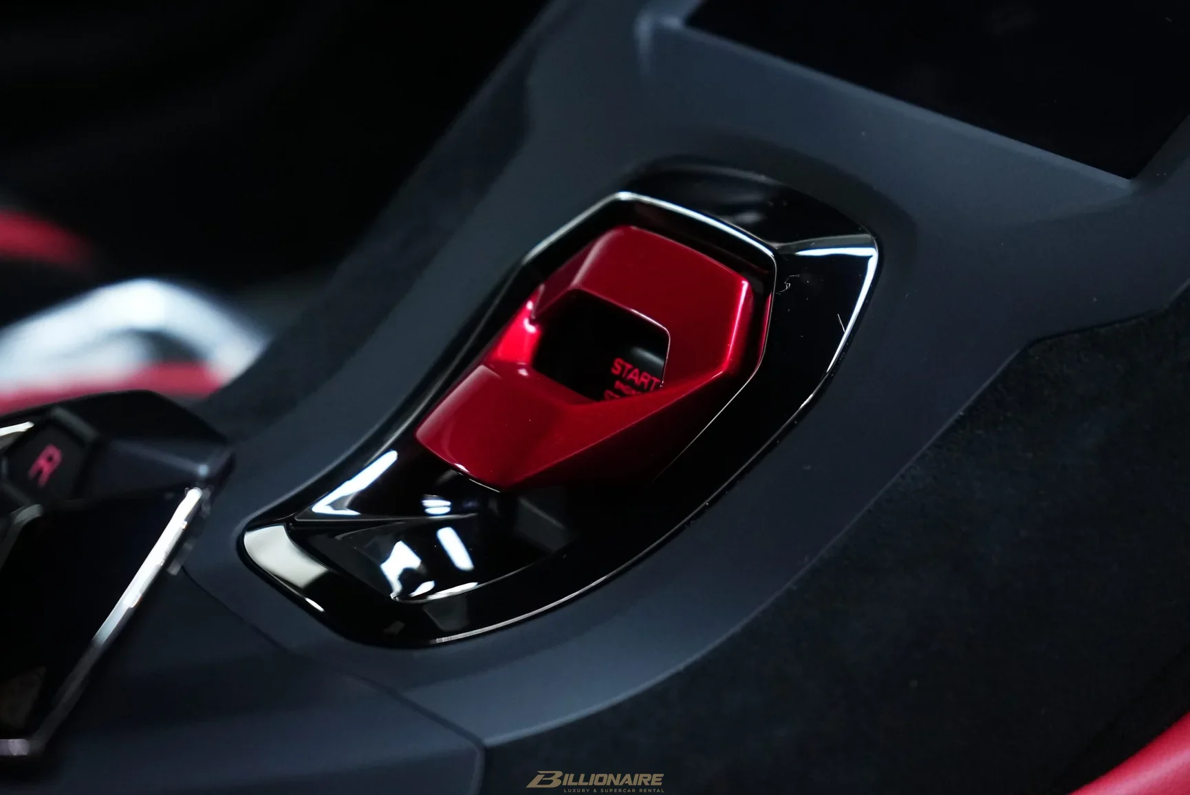 Lamborghini Huracan STO Gold - View 12