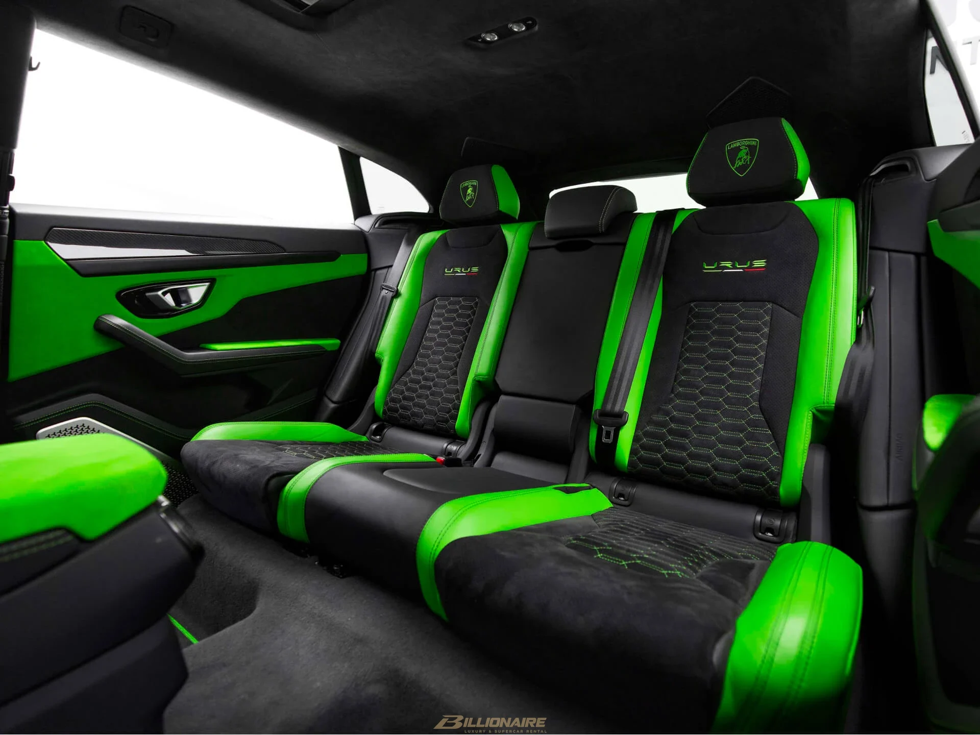 اجاره Lamborghini Urus Verde در دبی – تصویر 6