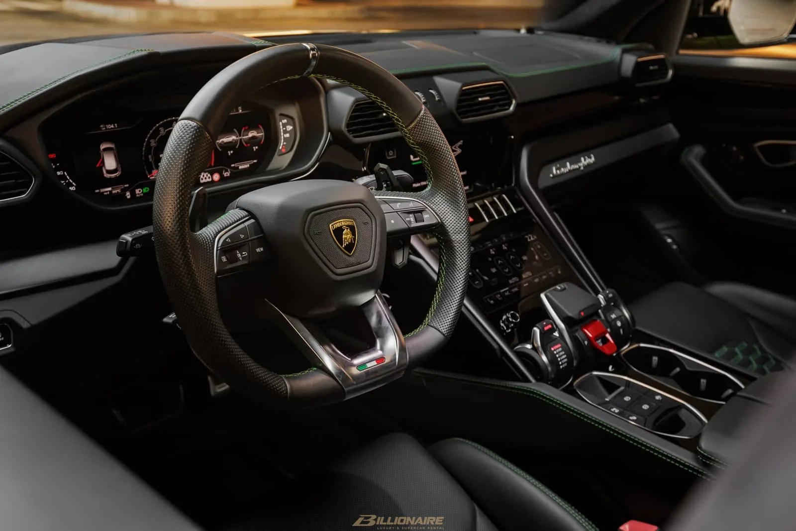 Lamborghini Urus Mansory Lime Green - View 10