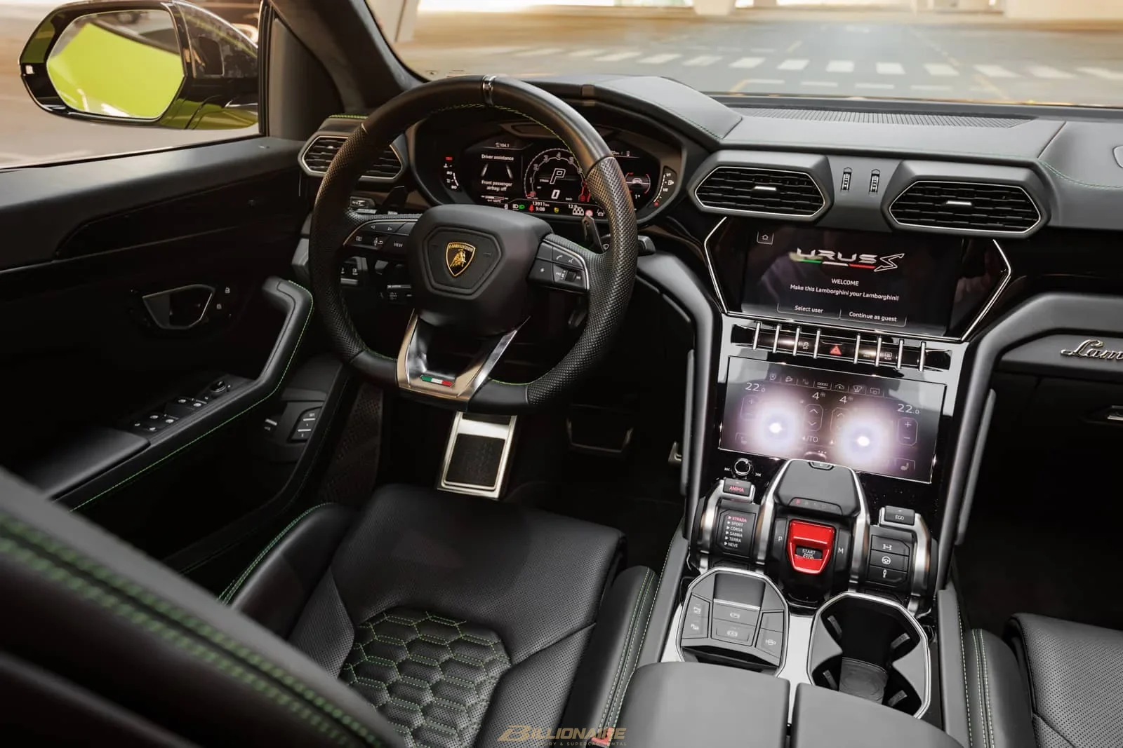 Lamborghini Urus Mansory Lime Green - View 8